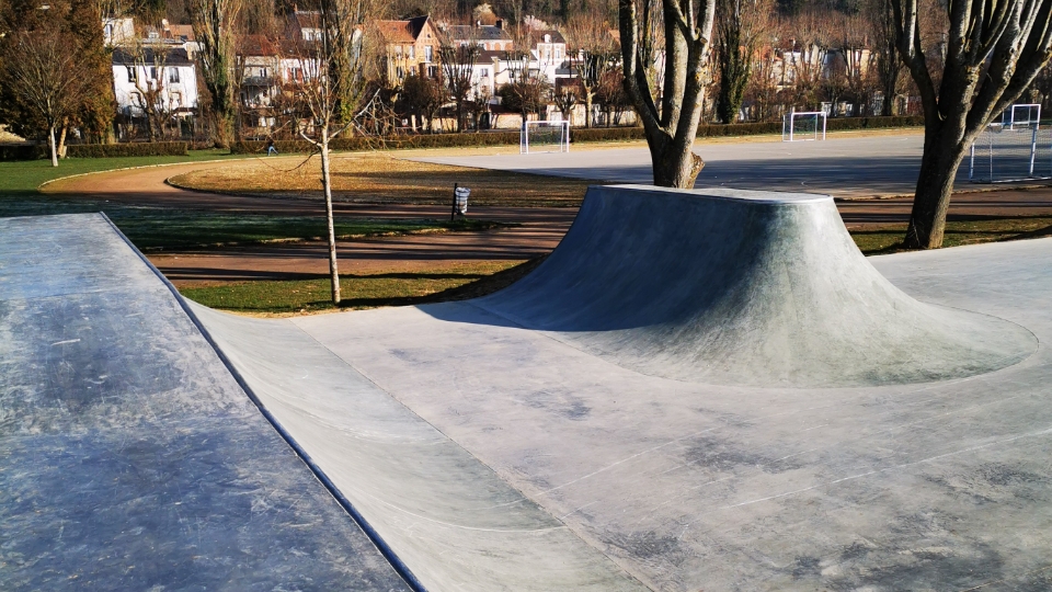 Coulommiers skatepark — photo 1