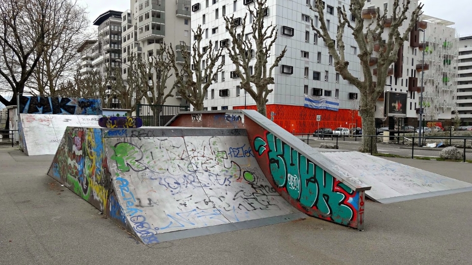 Grenoble skatepark — photo 1