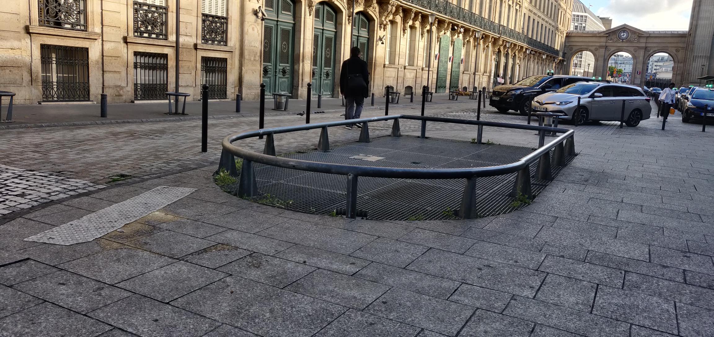 Rail Gare du Nord — photo 1