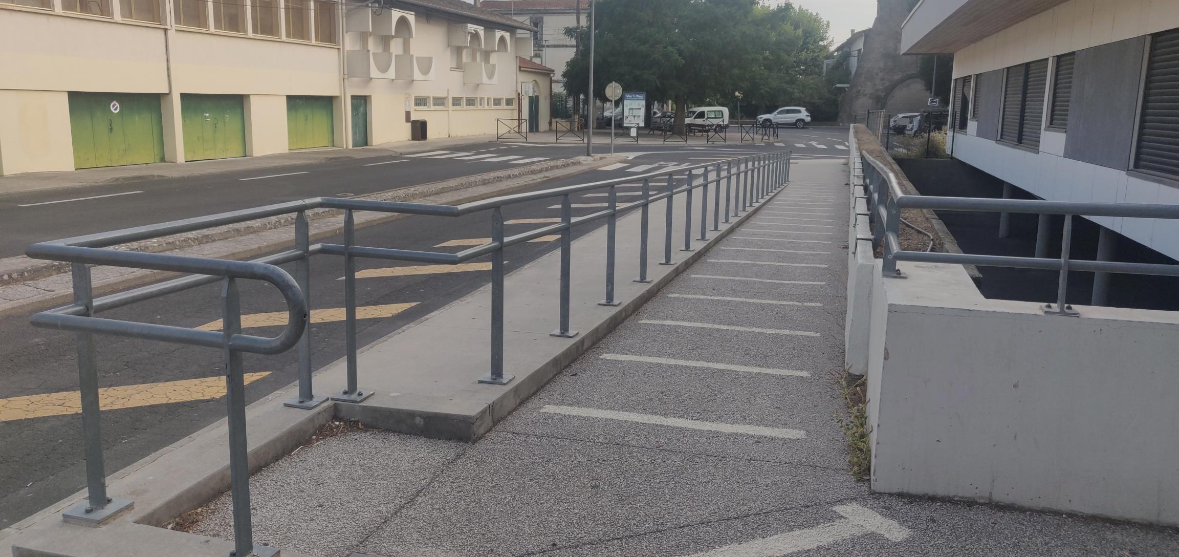 Rails collège Lo Trentanel — photo 1