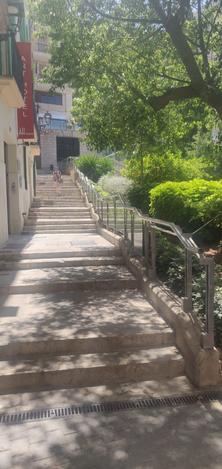 Handrails Art Hôtel Palma — photo 1