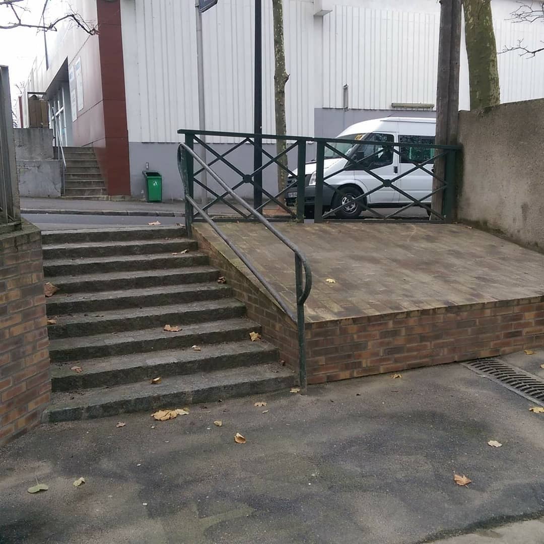 Rail over — photo 1