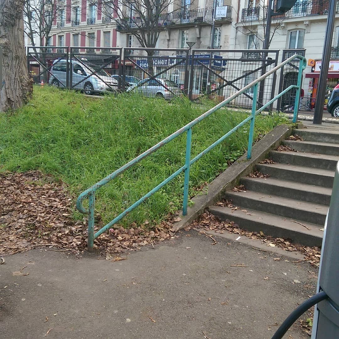 Up Rail — photo 1