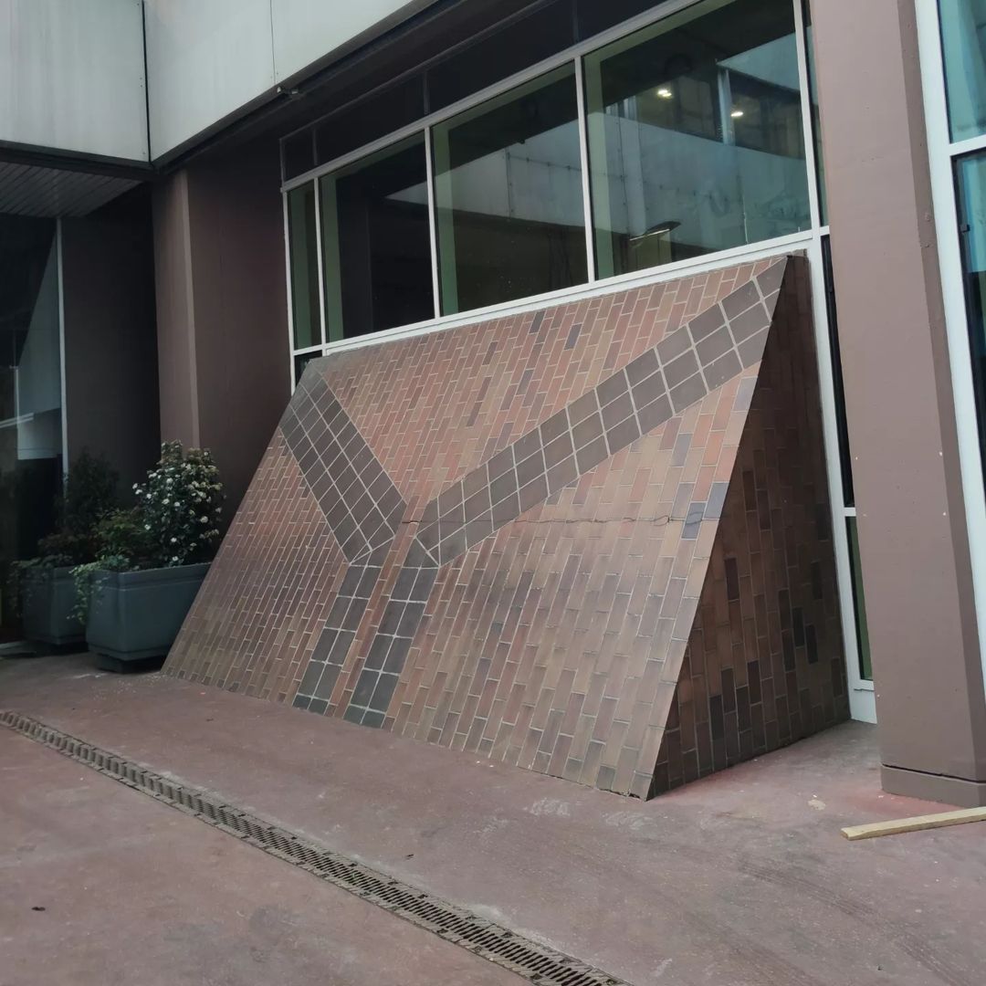 Giga Wall incliné — photo 1