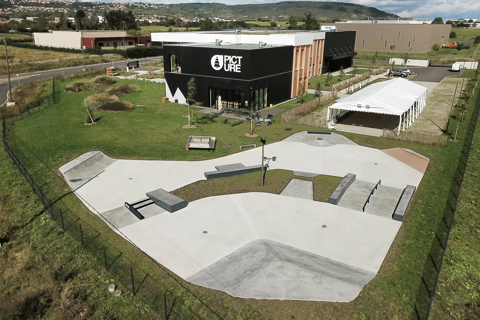 Cebazat private skatepark — photo 1