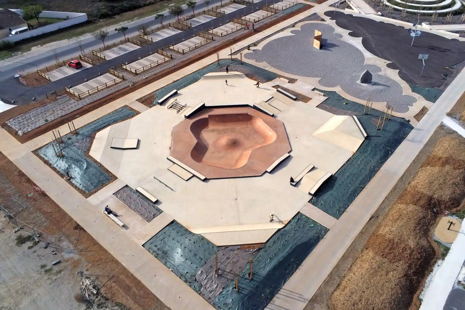 Port-Saint-Louis-du-Rhône skatepark — photo 1