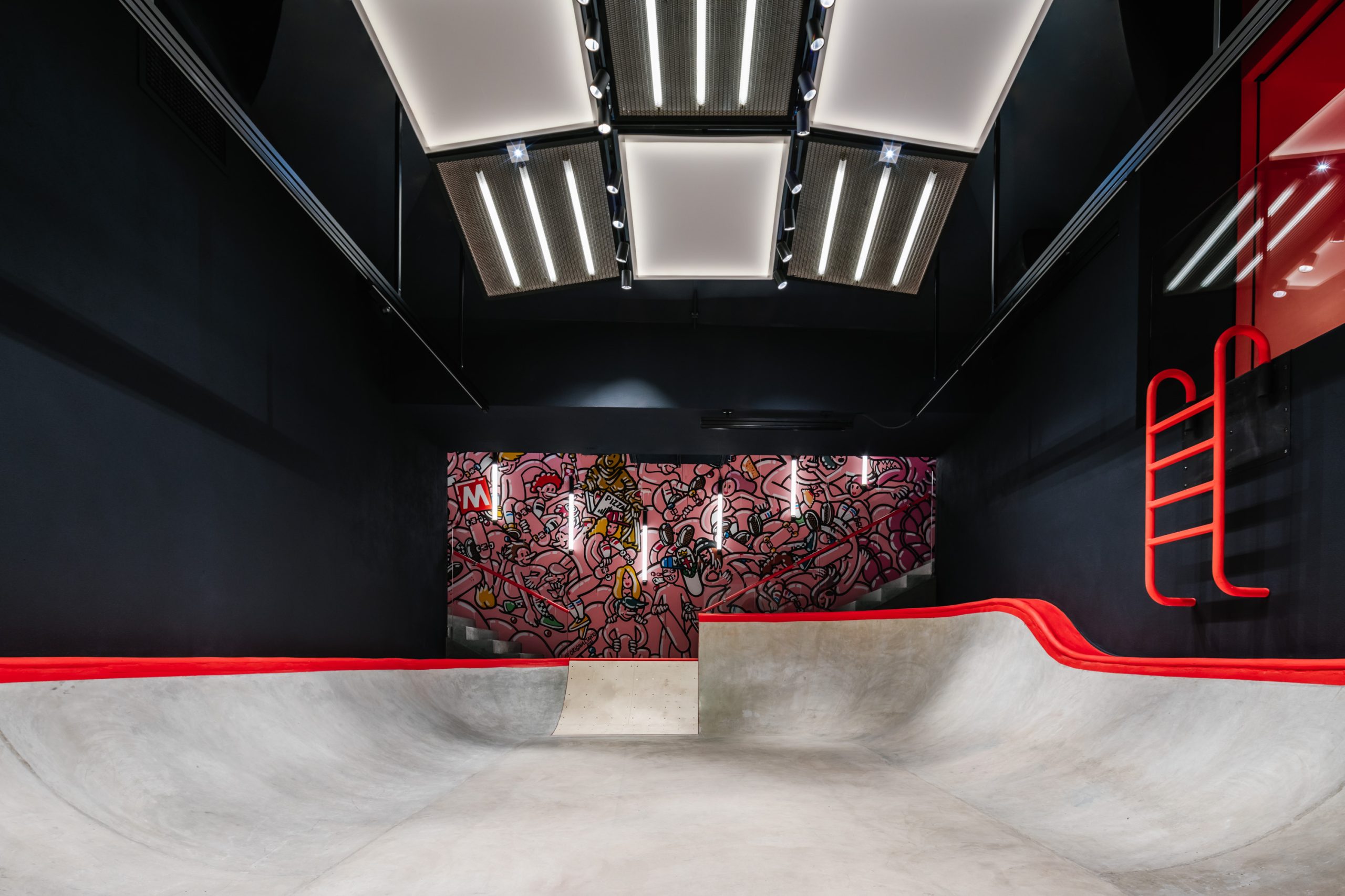 Vans Private Milan skatepark — photo 1