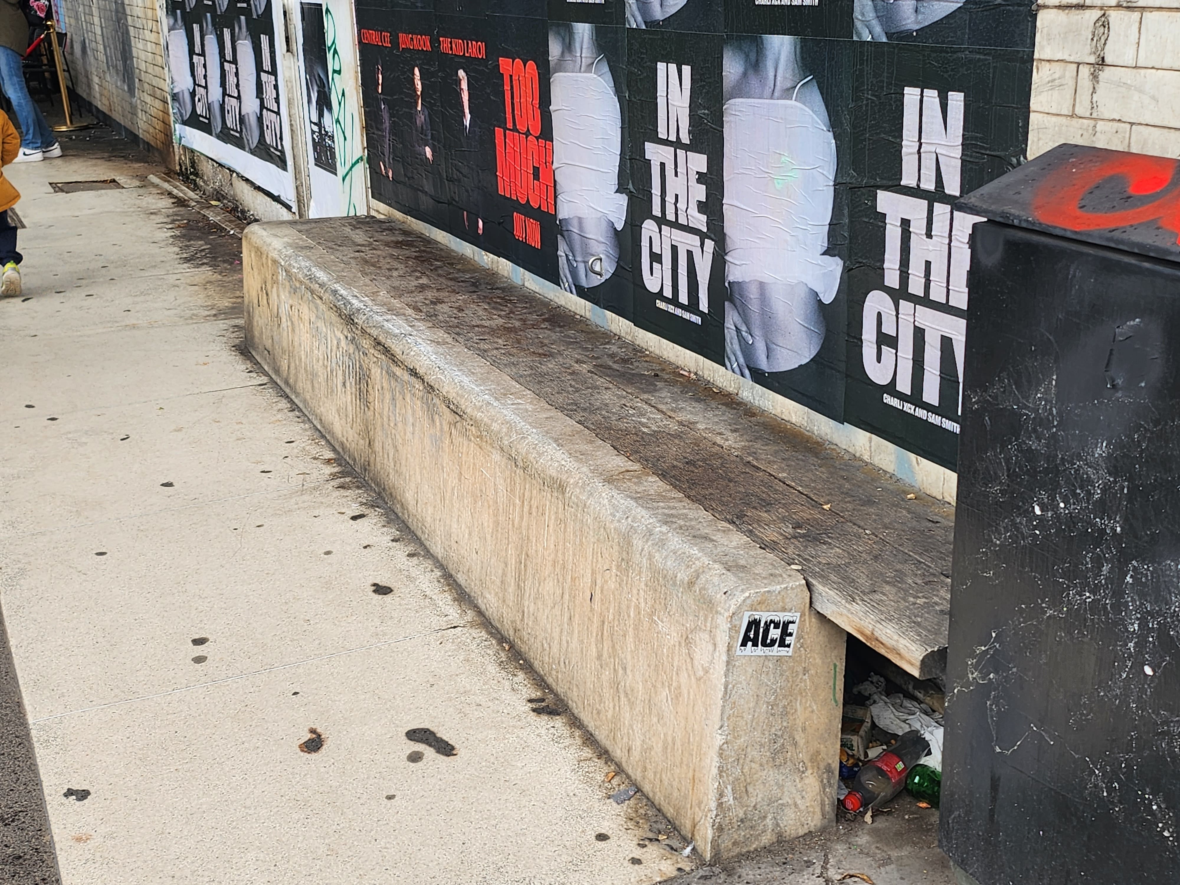 Nice wax curb Southwark London — photo 1