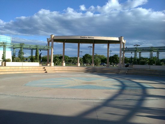 Place des grandes hommes — photo 1