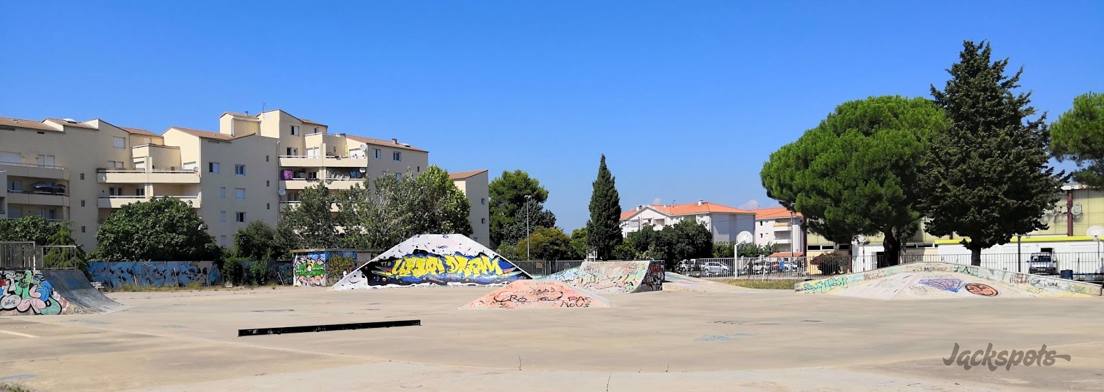 Miramas skatepark — photo 1