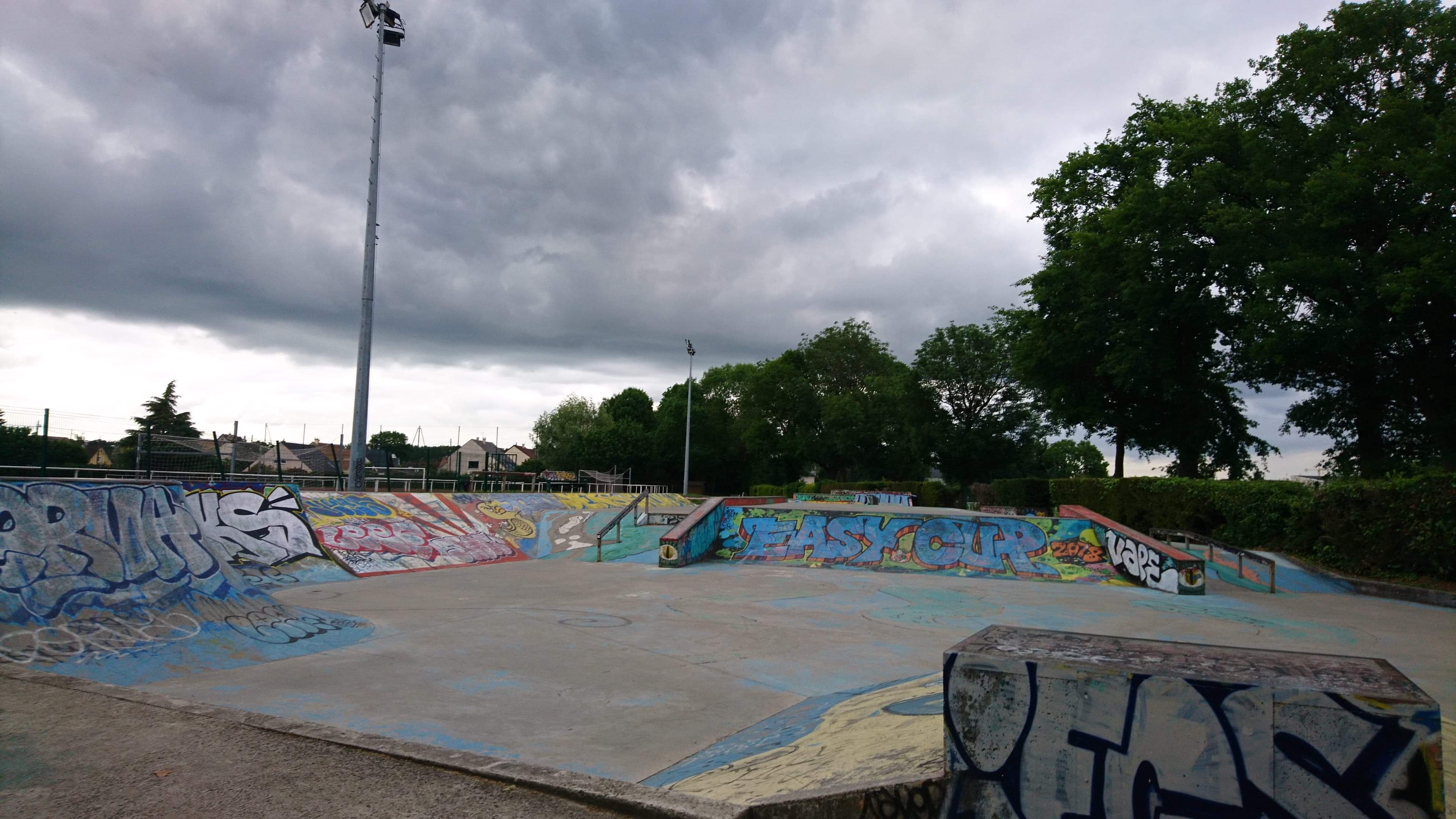 Pontault-Combault skatepark — photo 1