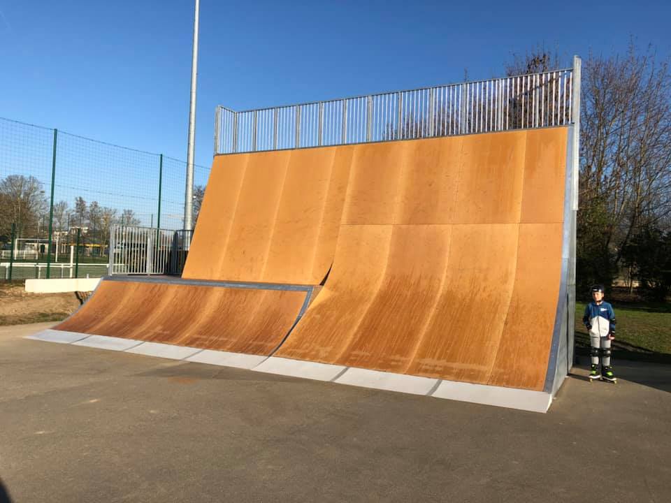 Draveil skatepark — photo 1