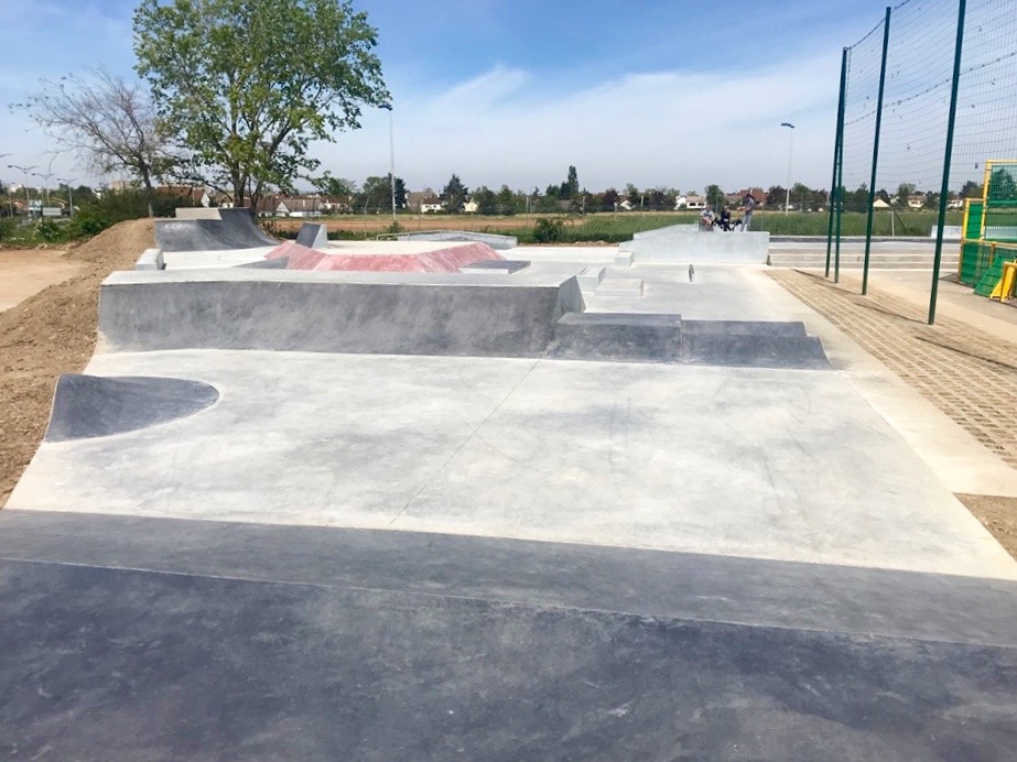 Corbas skatepark — photo 1