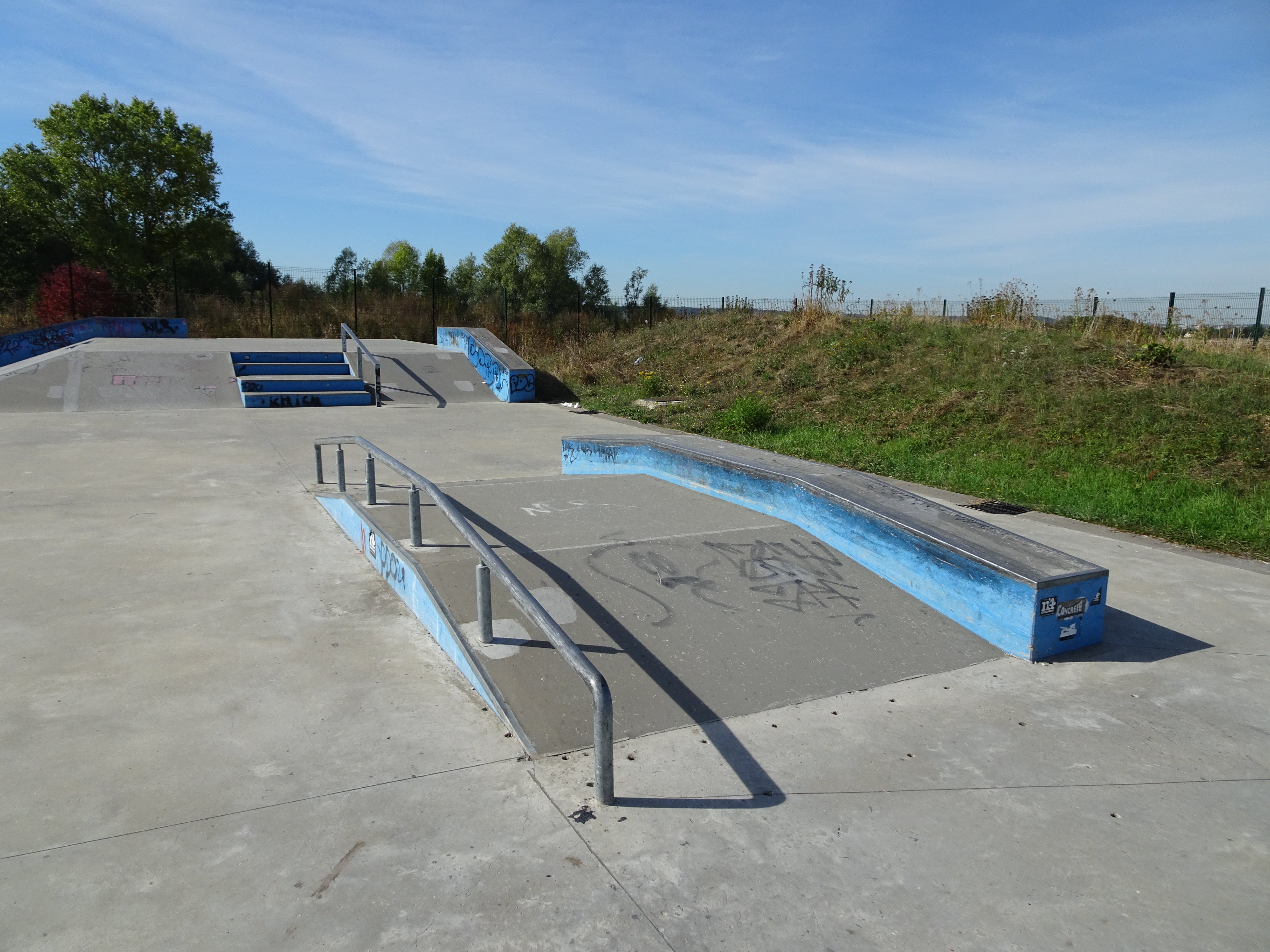 Noisy le Roi skatepark — photo 1
