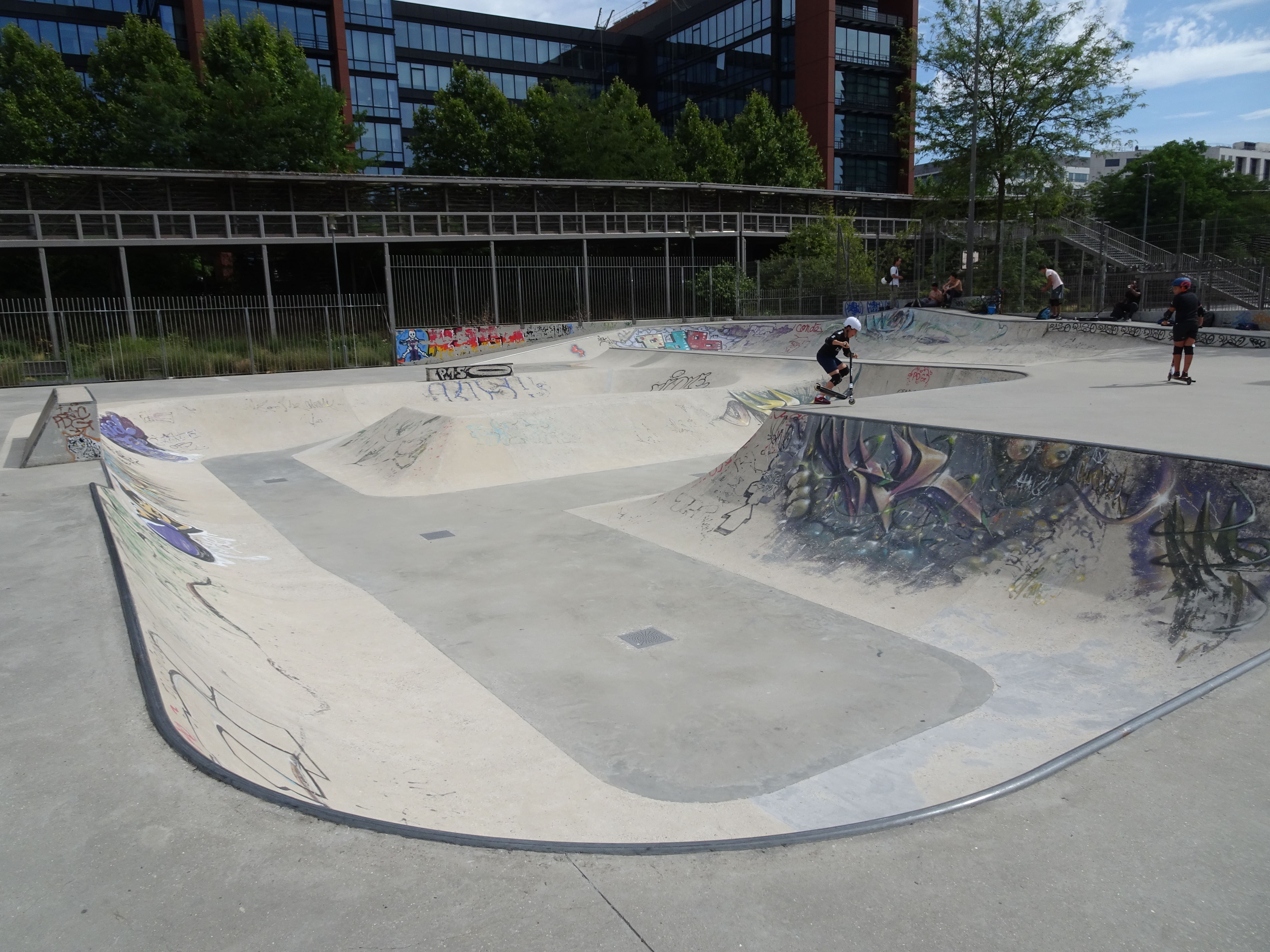 Rueil Malmaison skatepark — photo 1