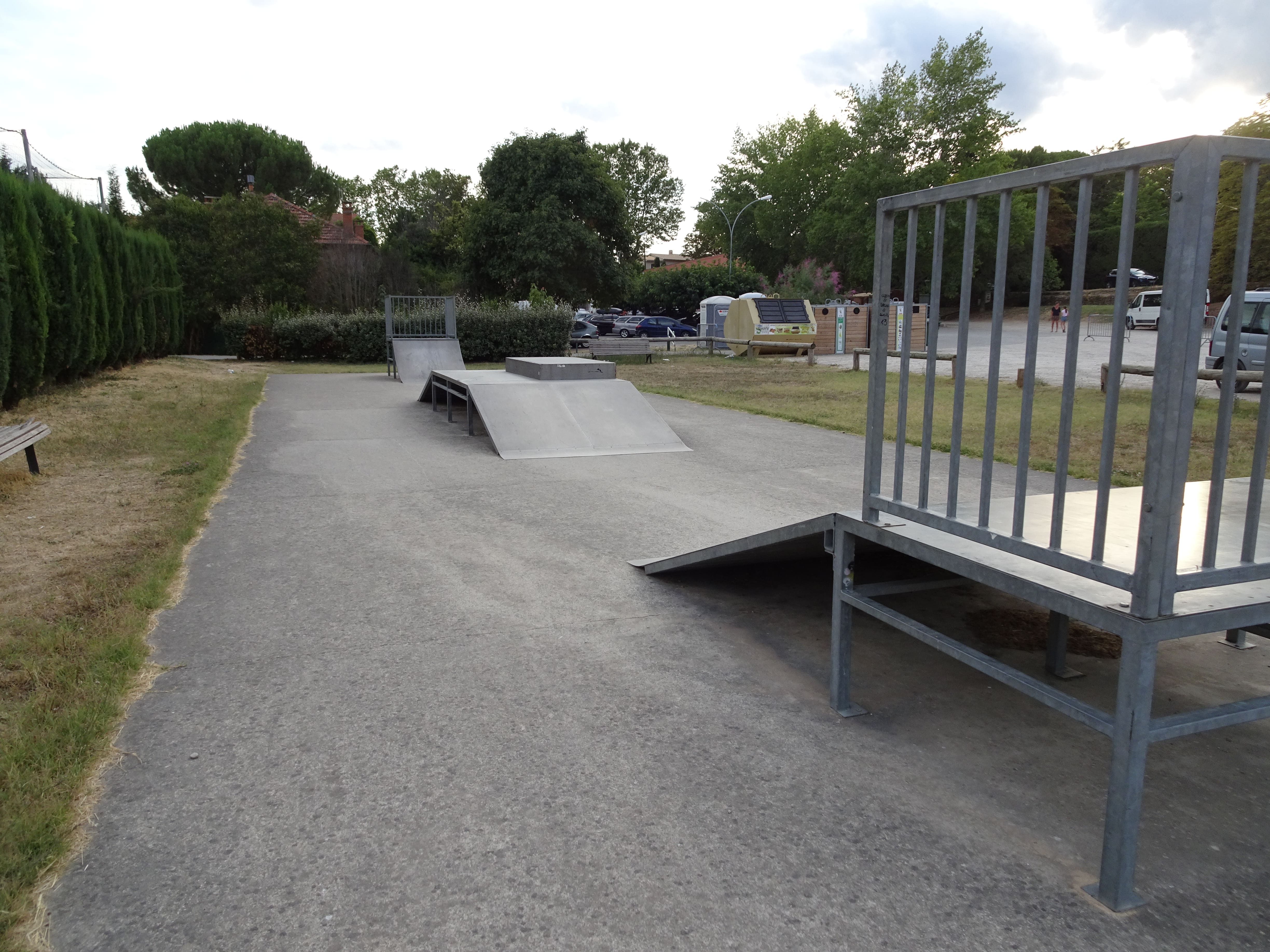 Villecroze skatepark — photo 1
