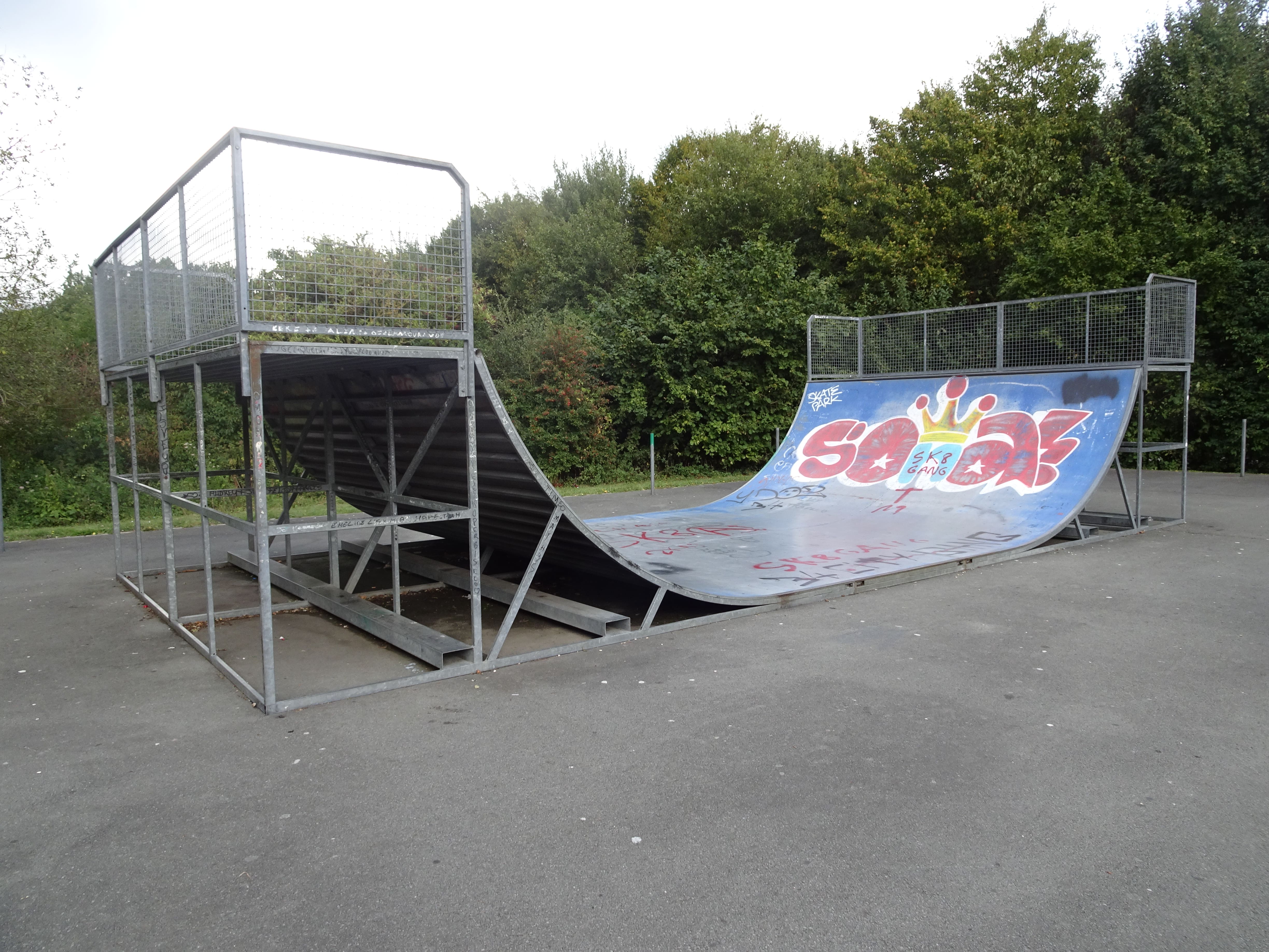 Divion skatepark — photo 1