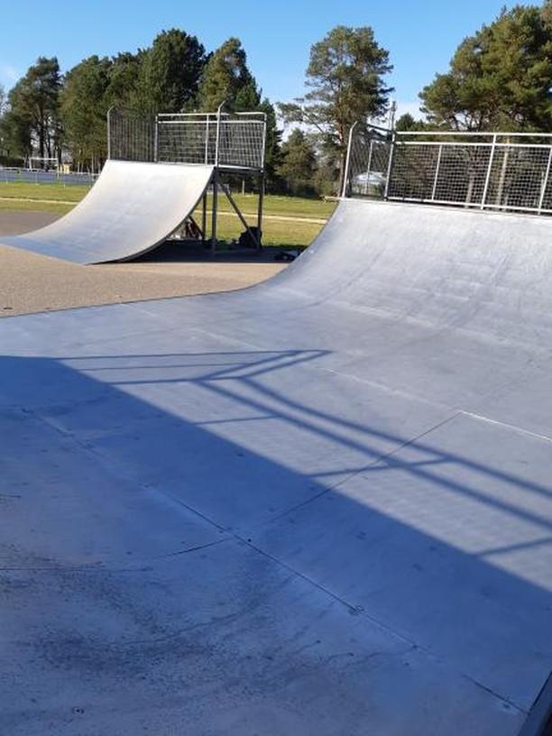 Plourin-lès-Morlaix skatepark — photo 1