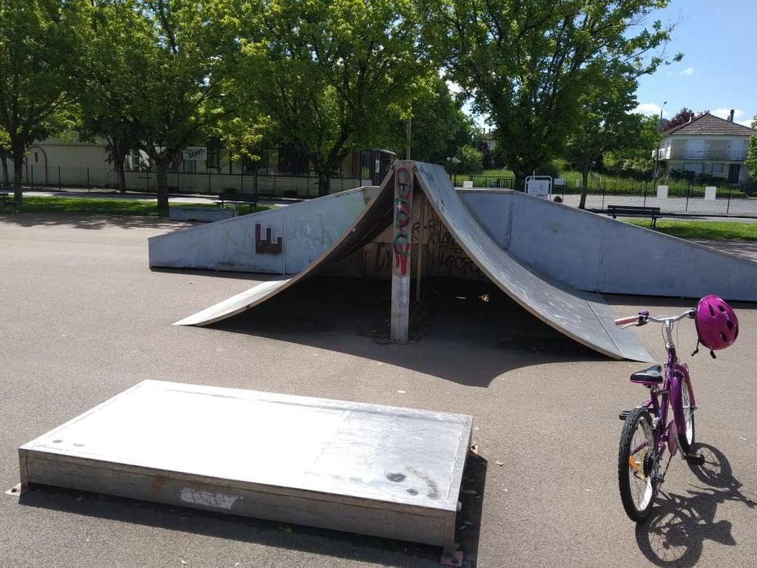 Brive-la-Gaillarde skatepark — photo 1
