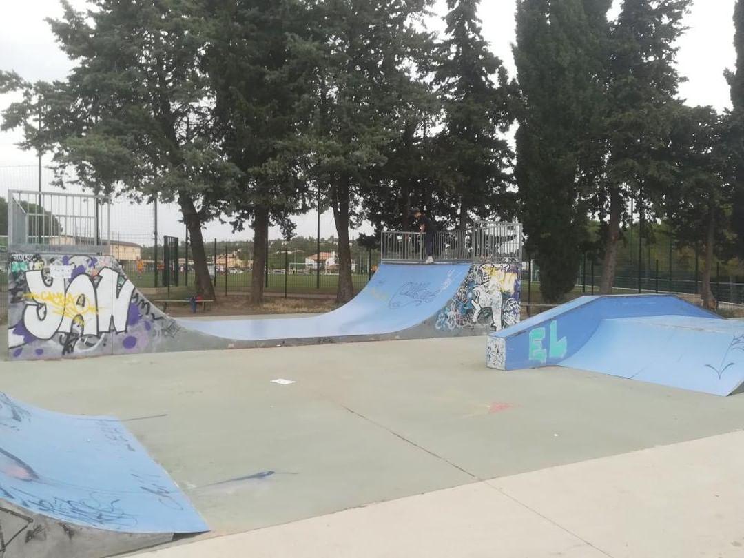 Saint-Gély-du-Fesc skatepark — photo 1