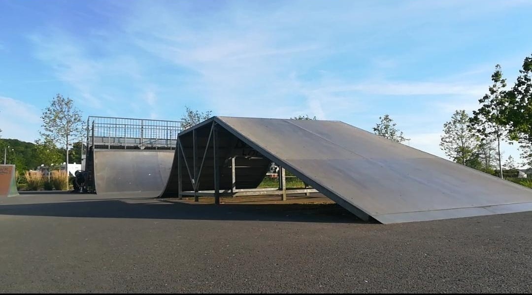 Landerneau skatepark — photo 1