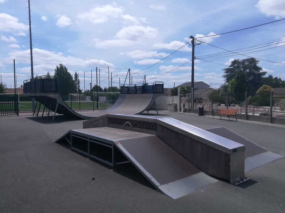 Le Taillan-Médoc skatepark — photo 1