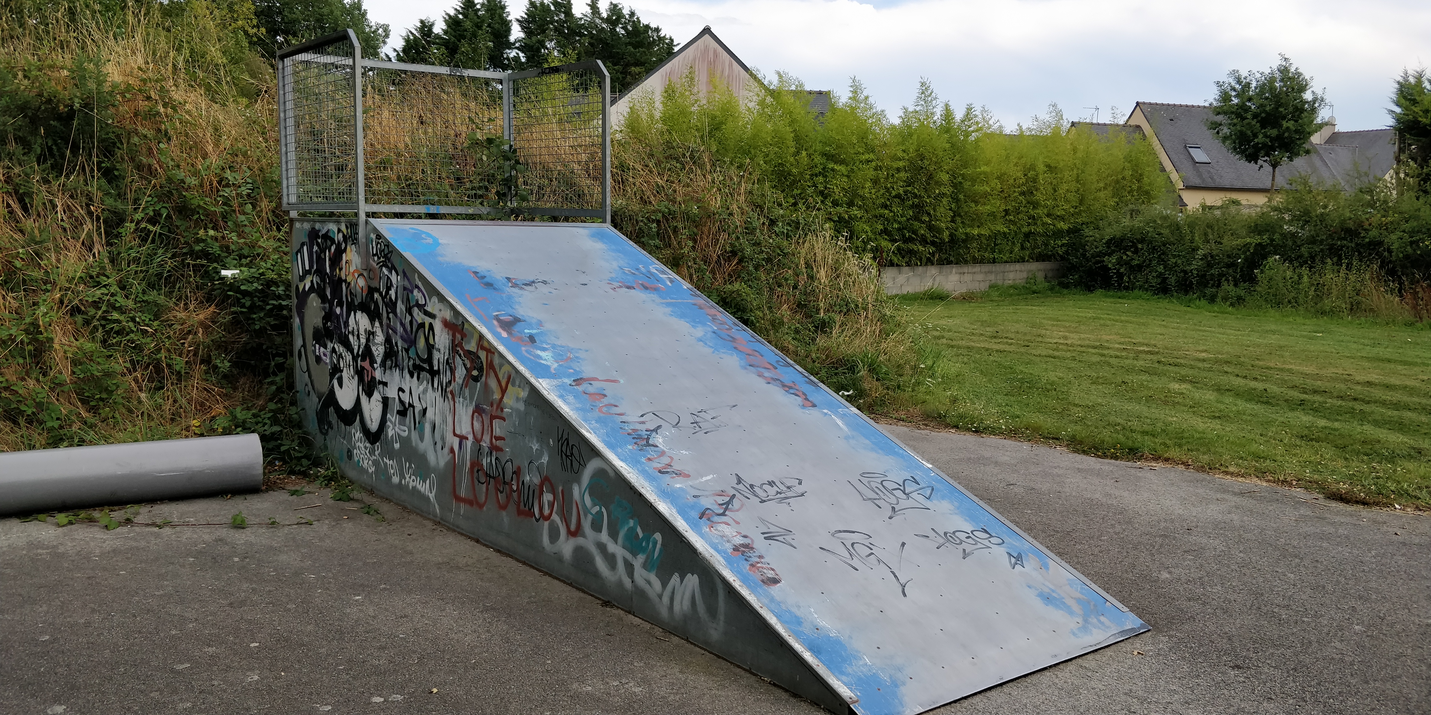Plouhinec skatepark — photo 1