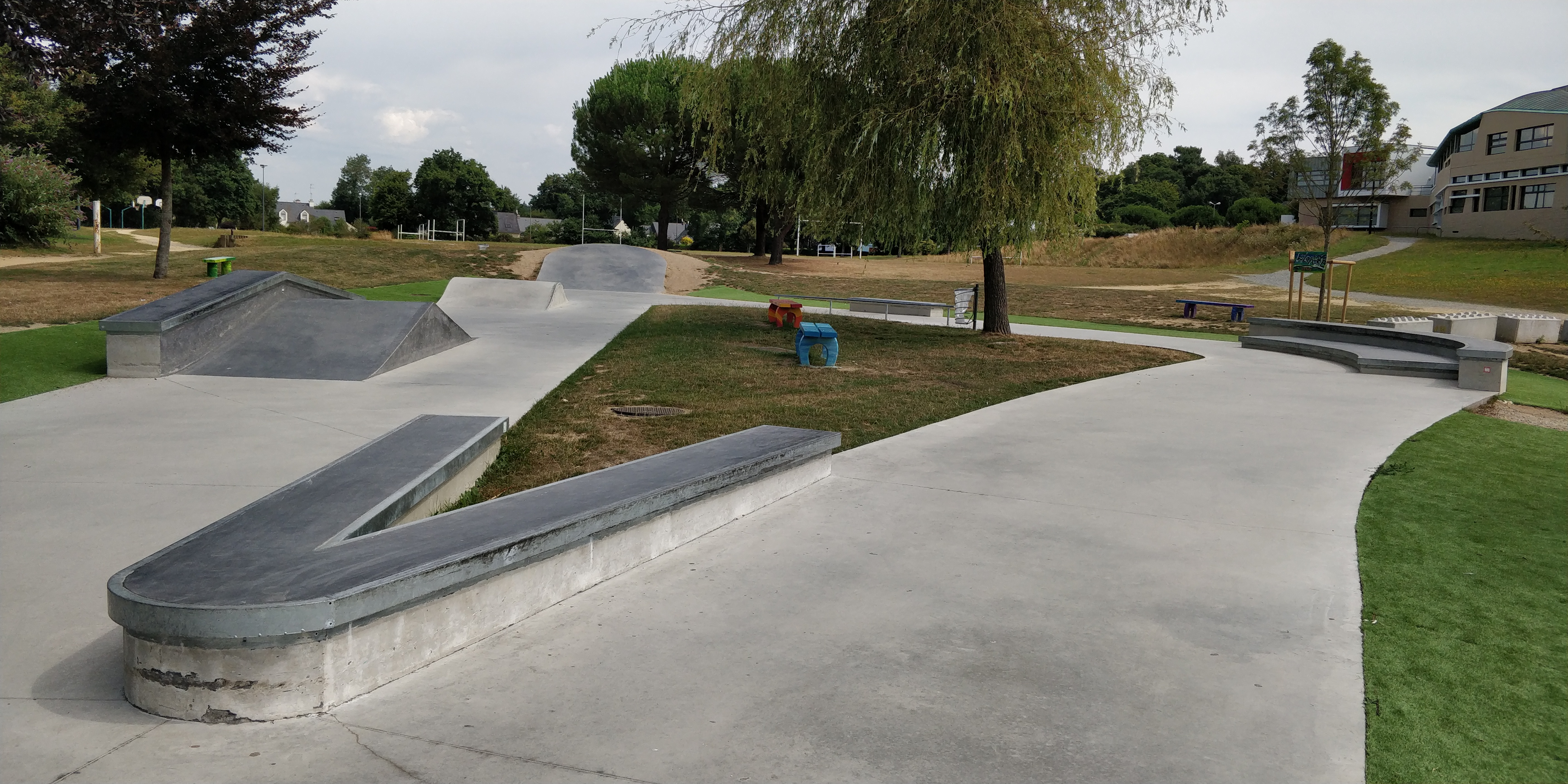 Hennebont skatepark — photo 1