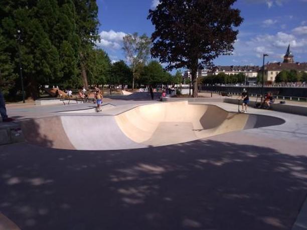Saint-Dié-des-Vosges skatepark — photo 1