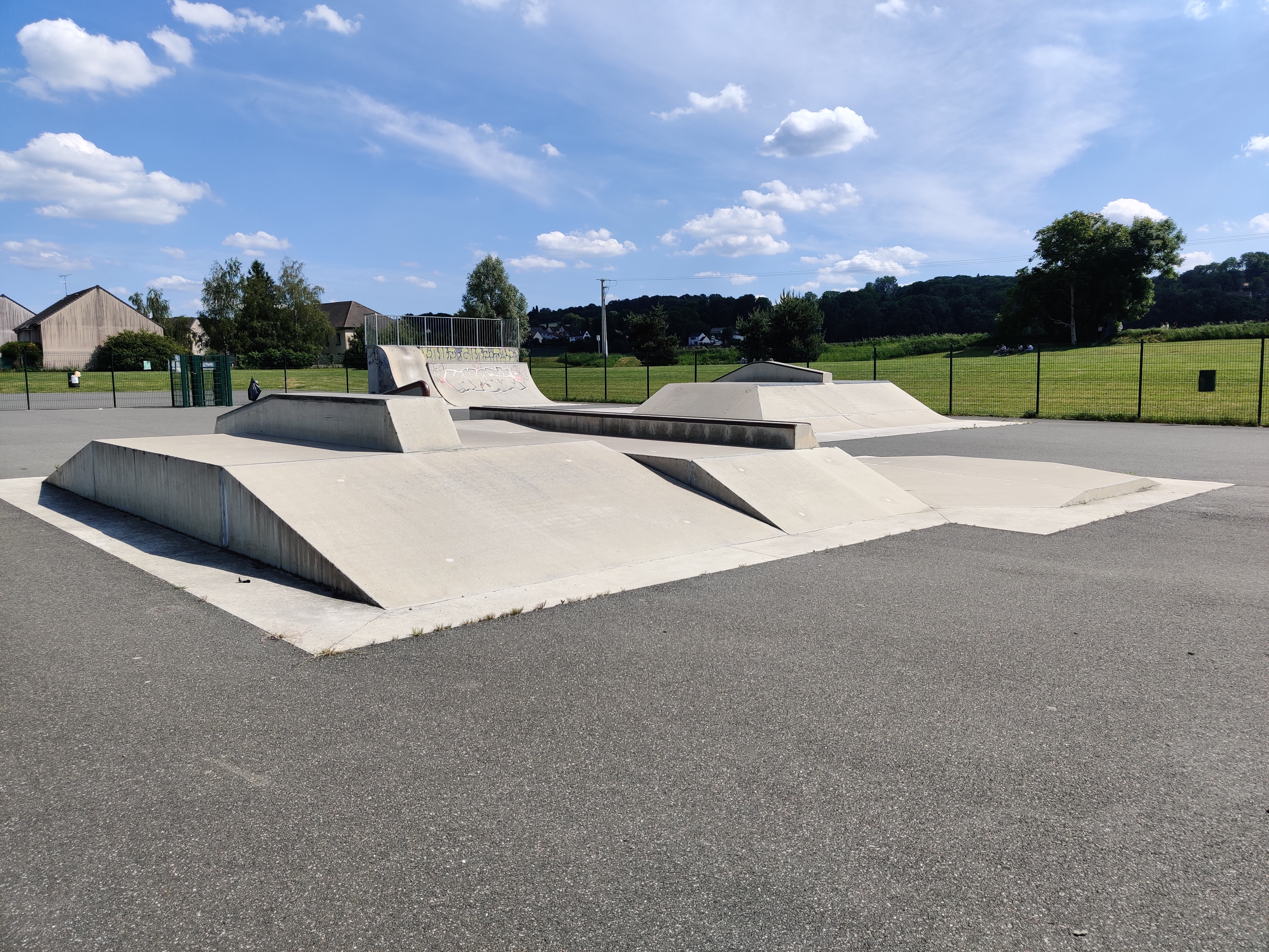 Saint-Germain-sur-Morin skatepark — photo 1