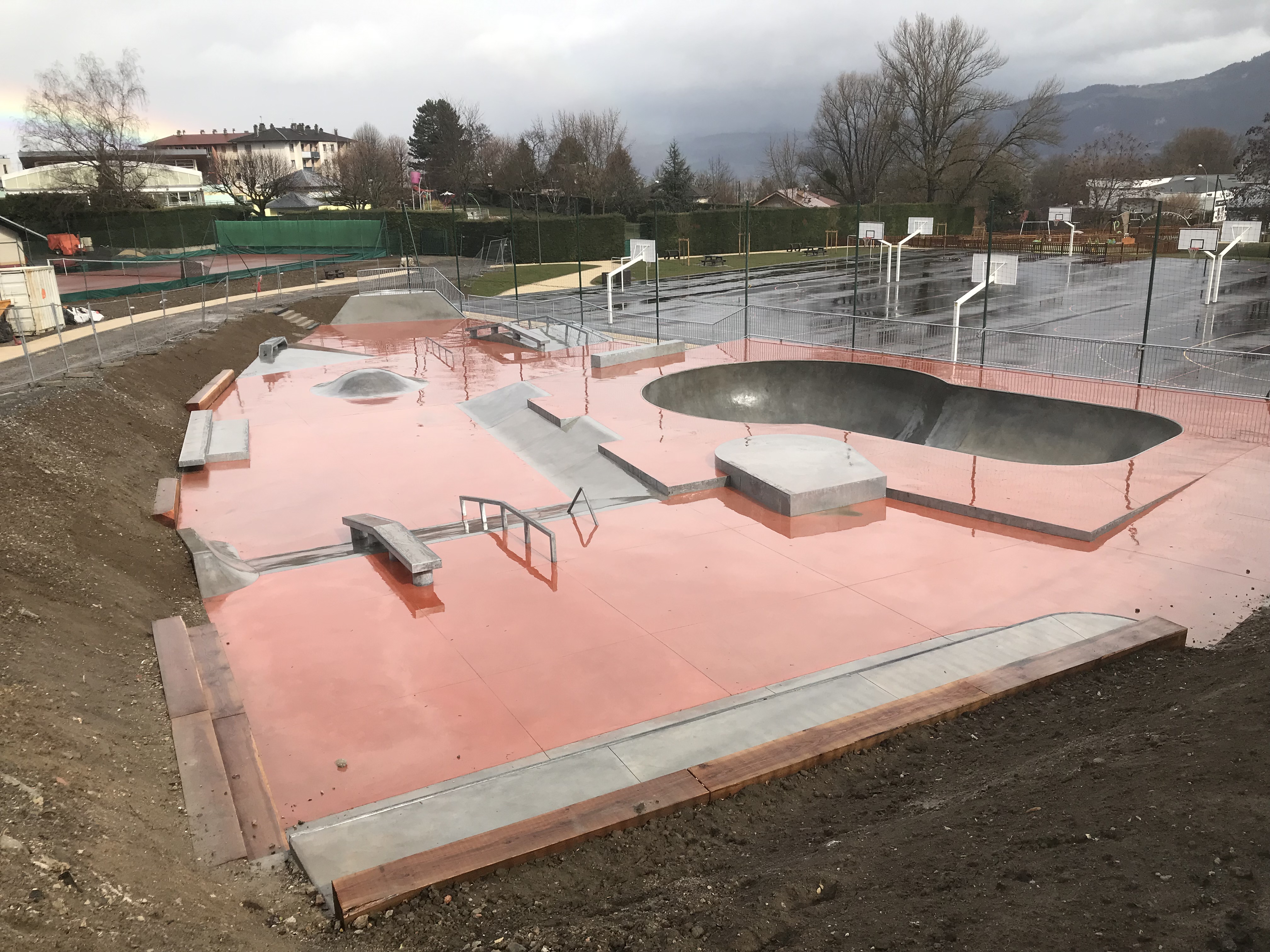 La Roche-sur-Foron skatepark — photo 1