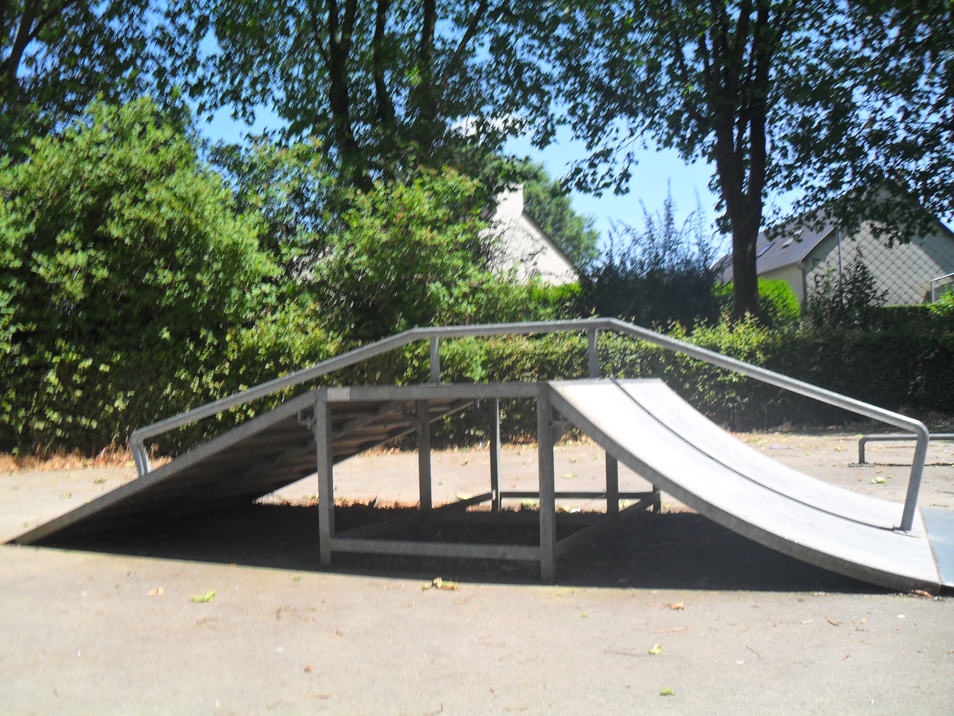 Brécey skatepark — photo 1