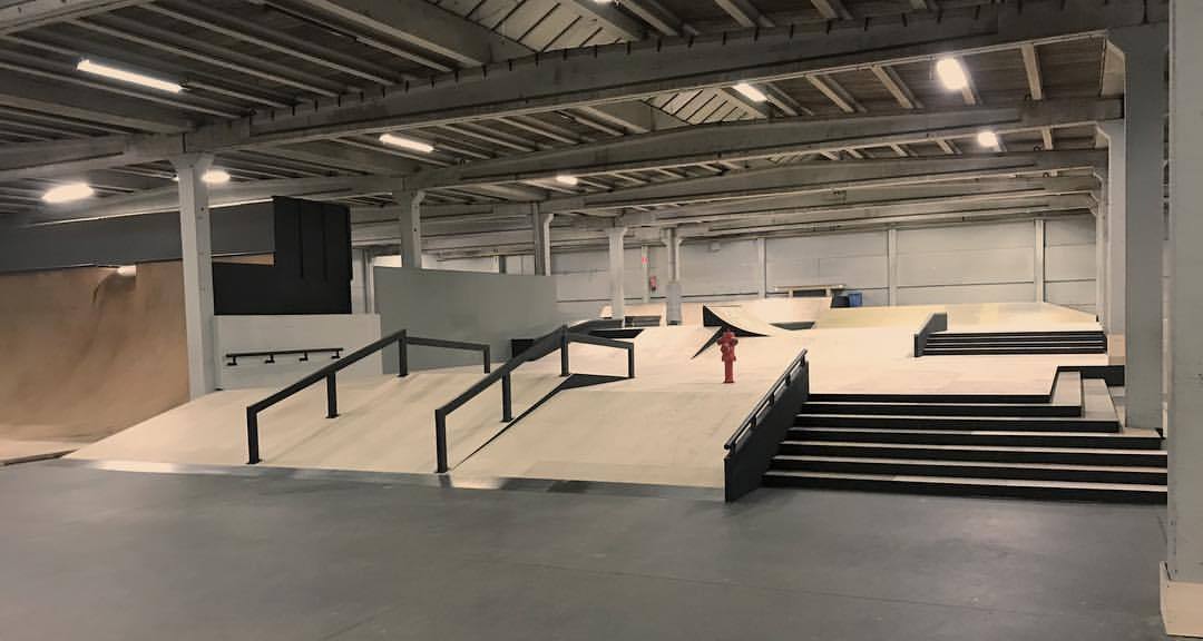 Ramp Affairz indoor skatepark (ZUMIEZ) — photo 1