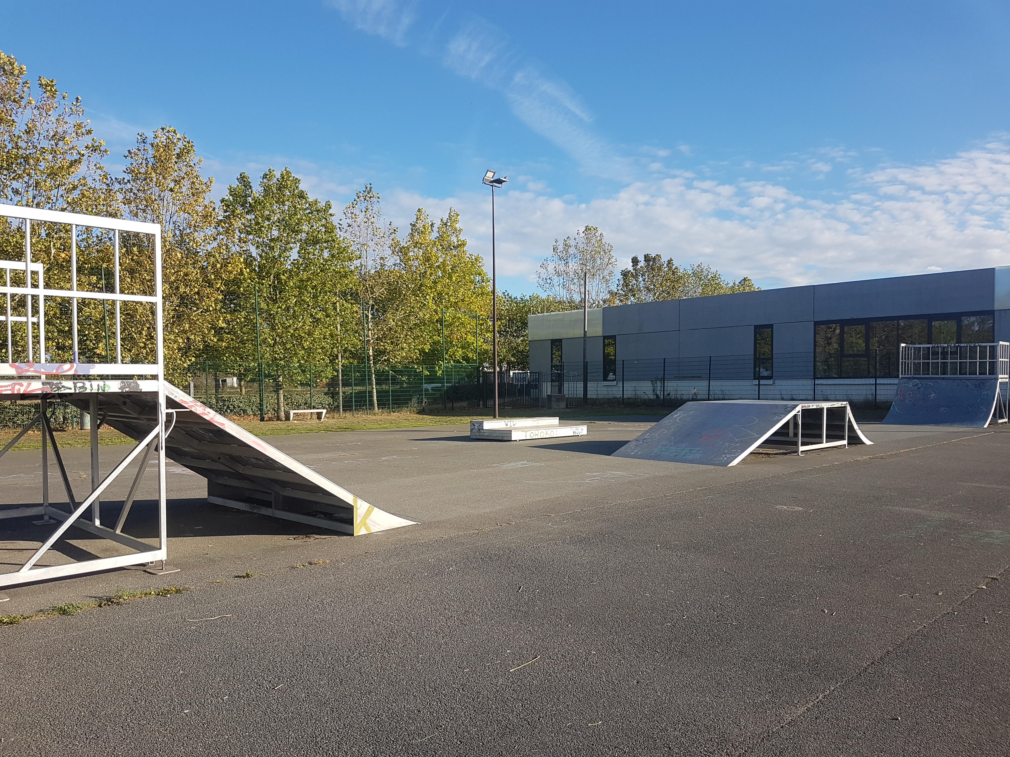 Skatepark Monthlery — photo 1