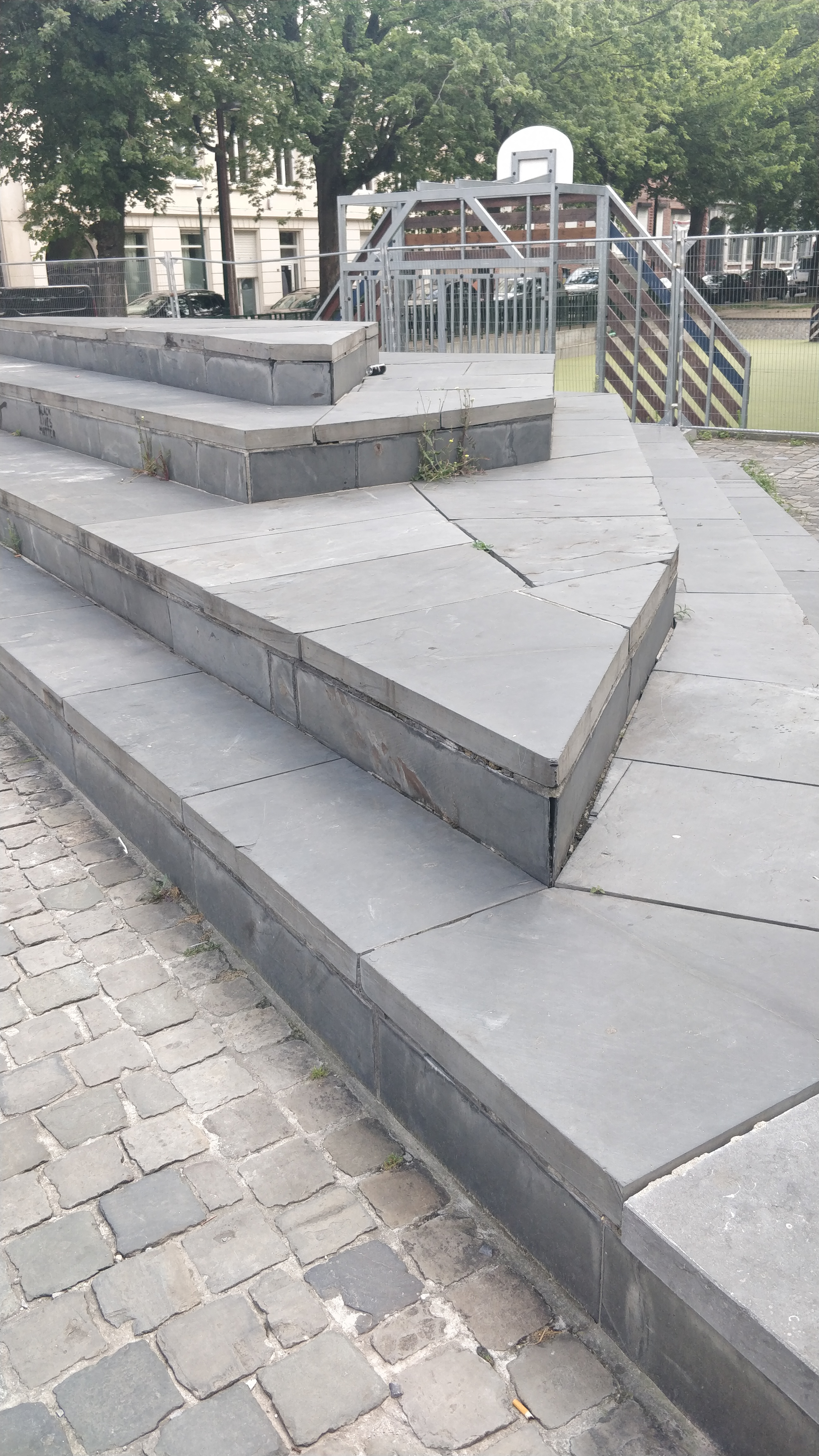Quai du Commerce Spot — photo 1