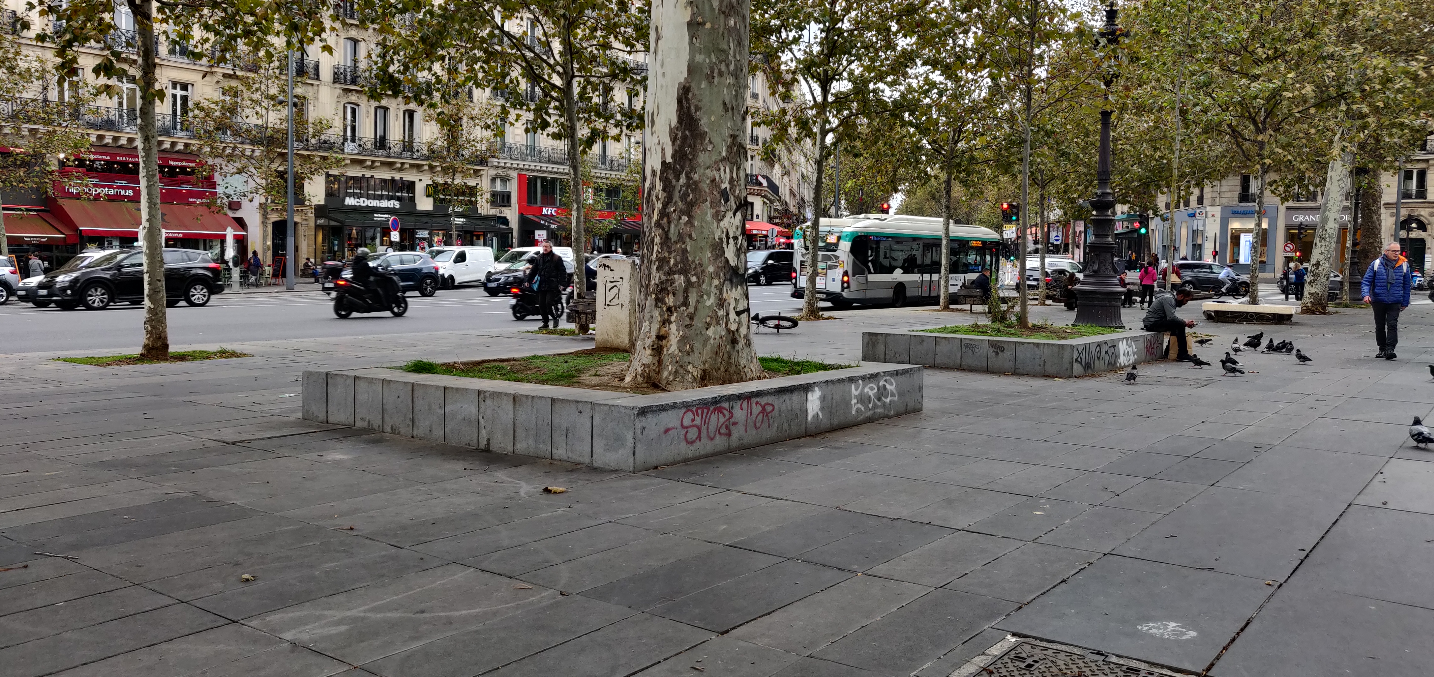 Curb République — photo 1