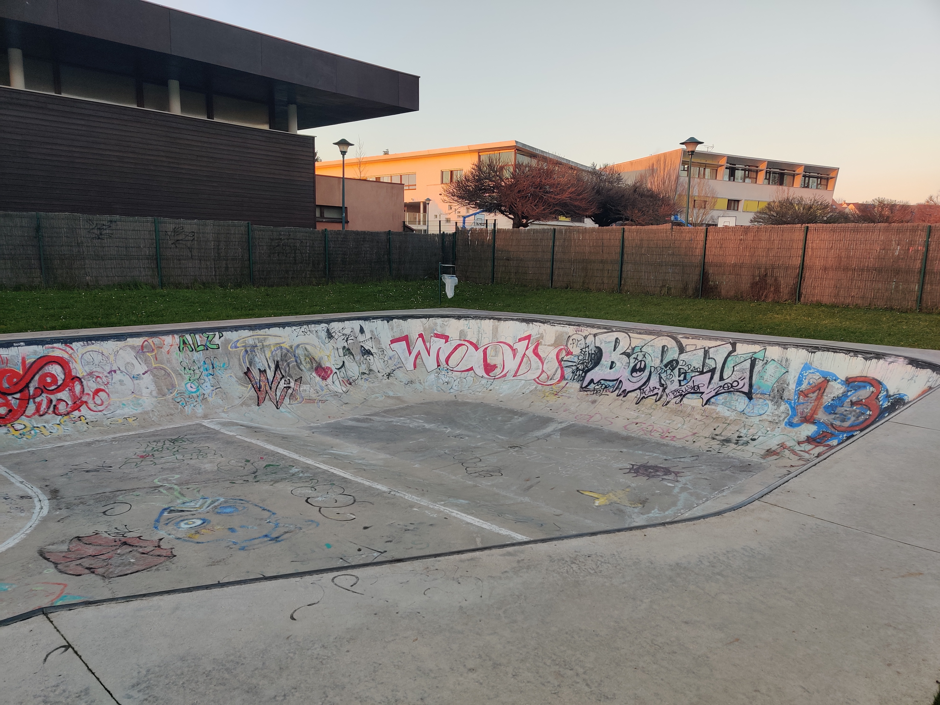 Montévrain skatepark — photo 1