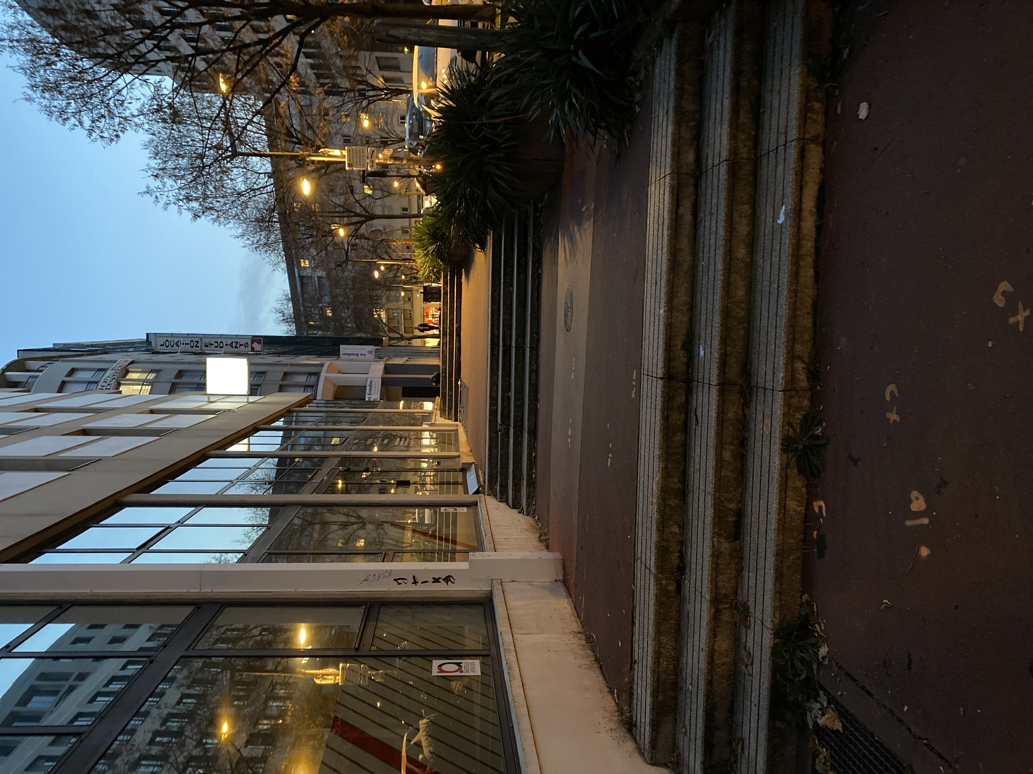 Rue Jules Jusserand Spot — photo 1