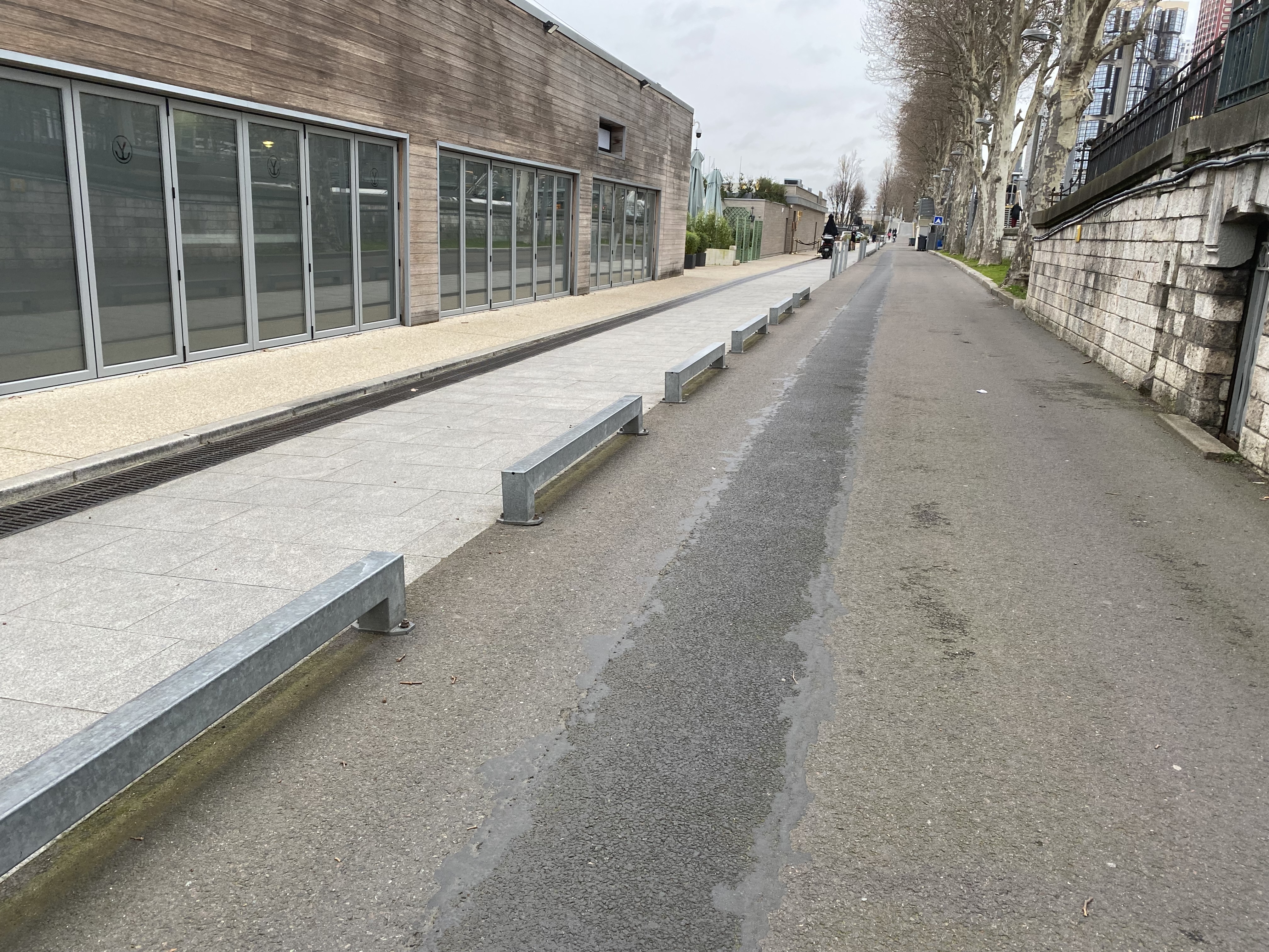 Rails quai André Citroën — photo 1