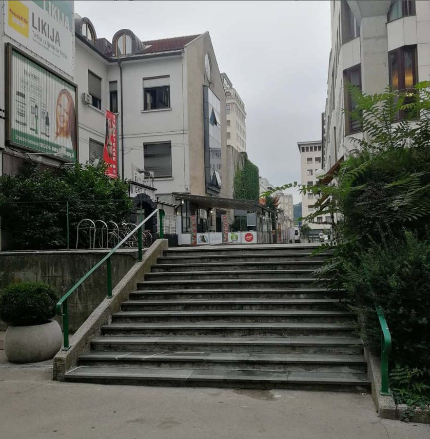 LJ spot #6 — photo 1