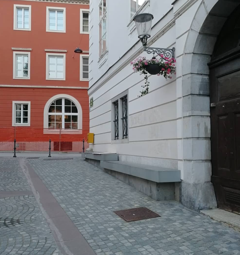 LJ spot #2 — photo 1