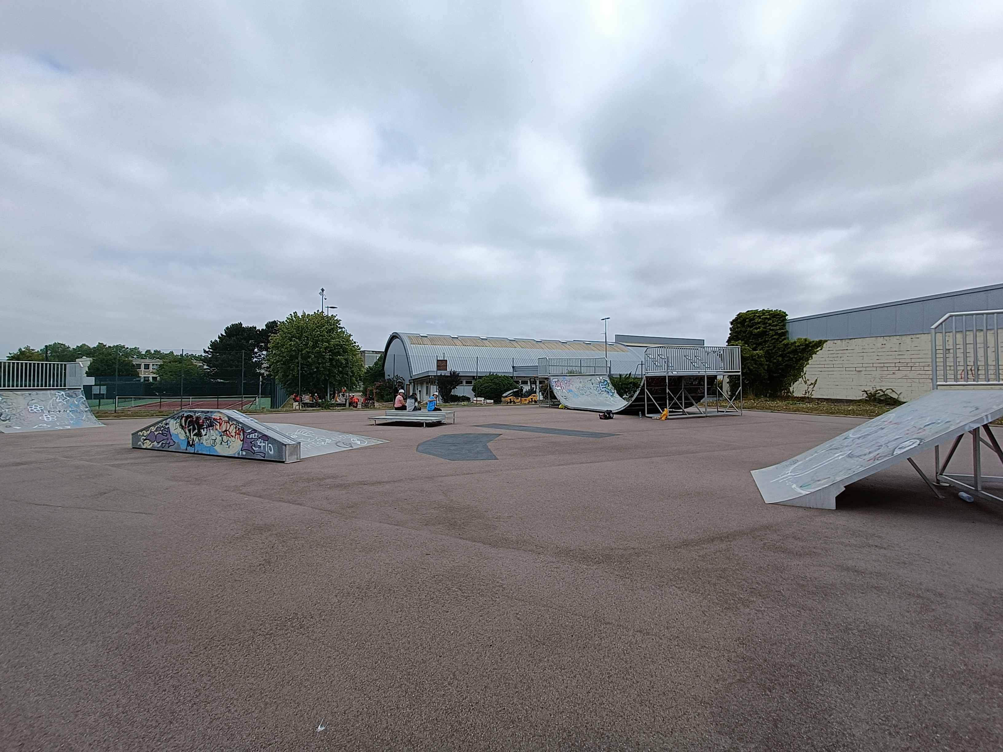 Aubergenville — photo 1