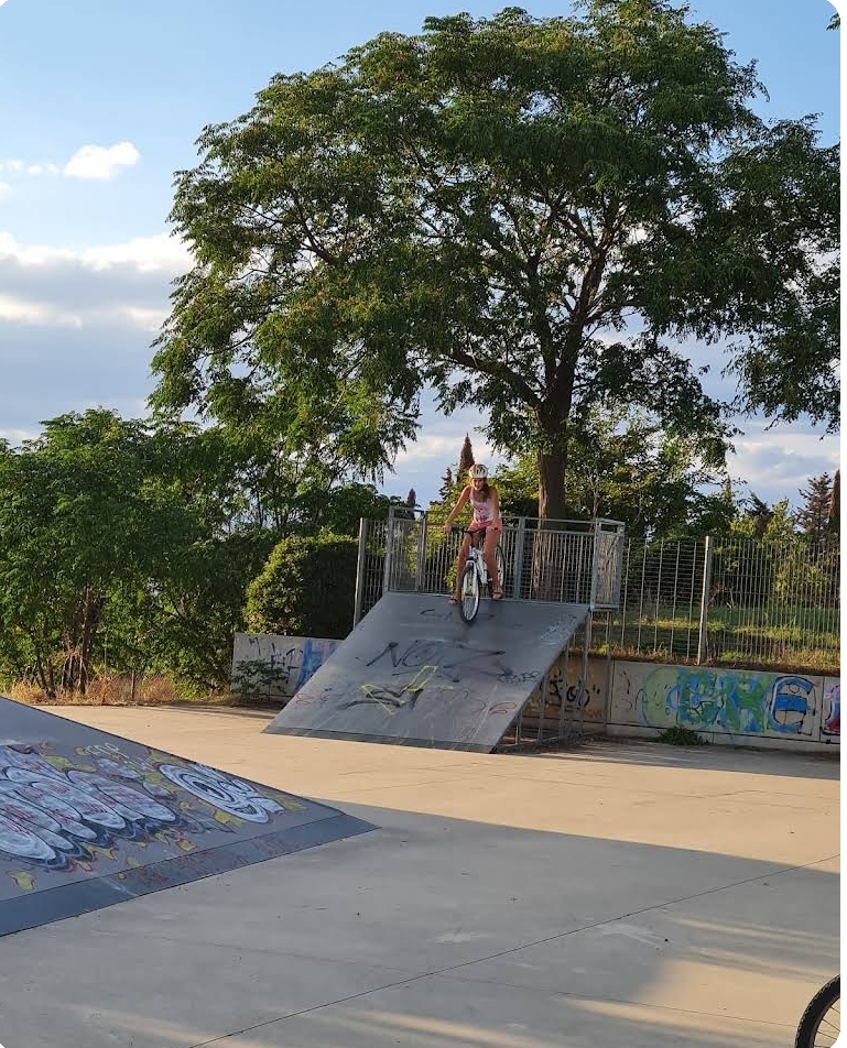 Marguerittes skatepark — photo 1