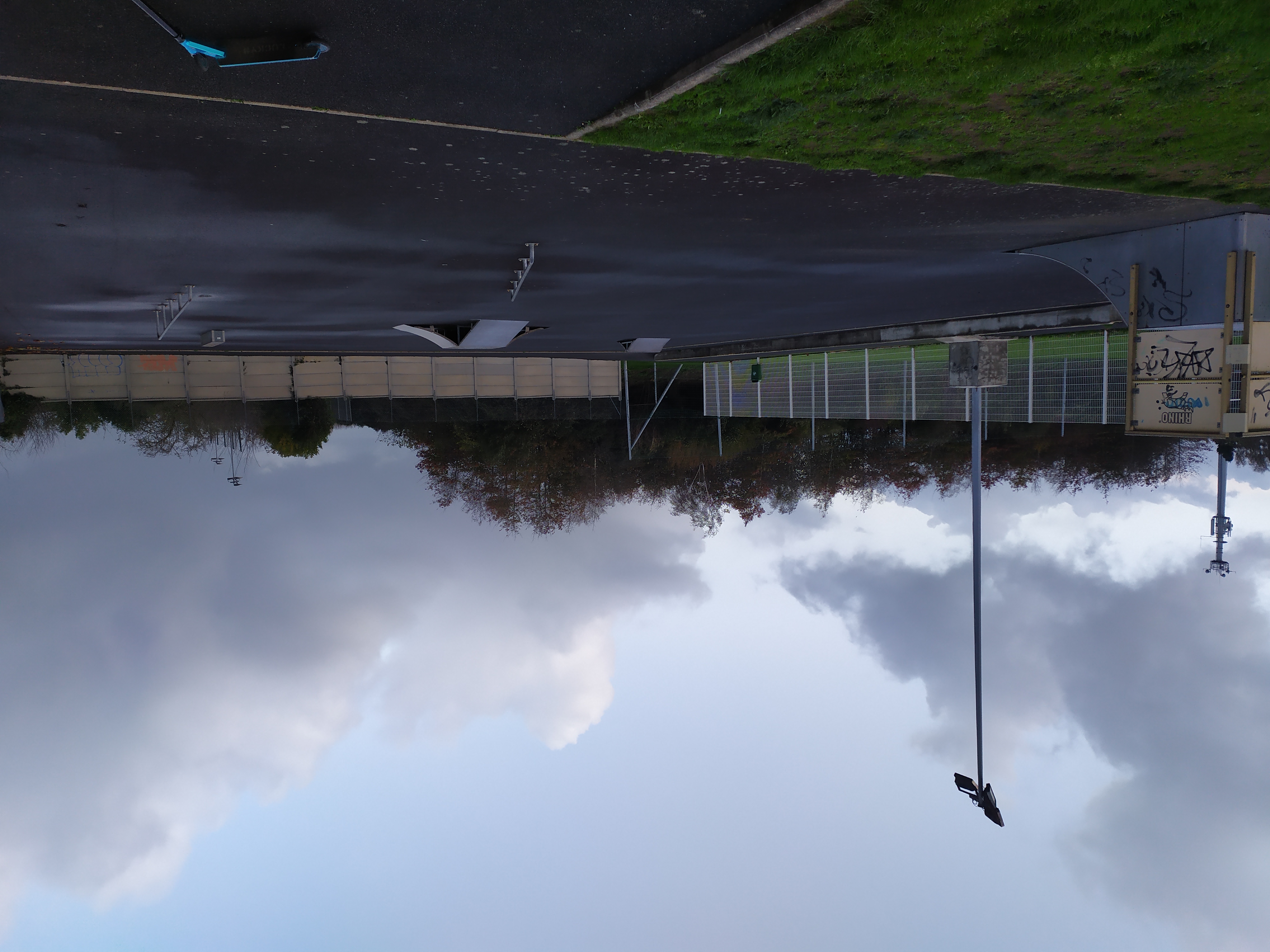 Carentan skatepark — photo 1