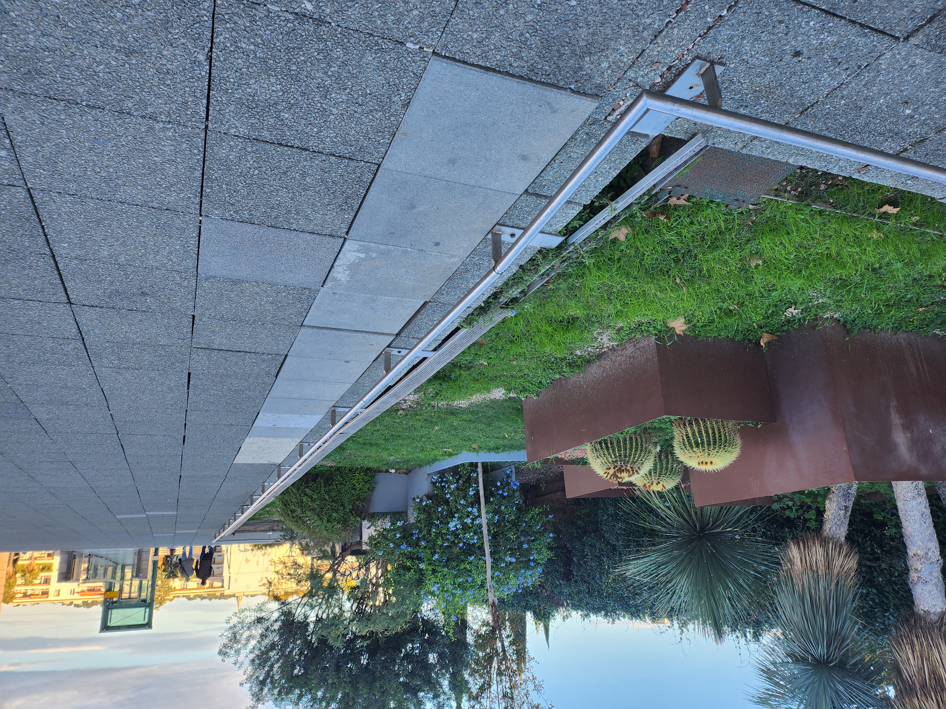 Rails Corum — photo 1