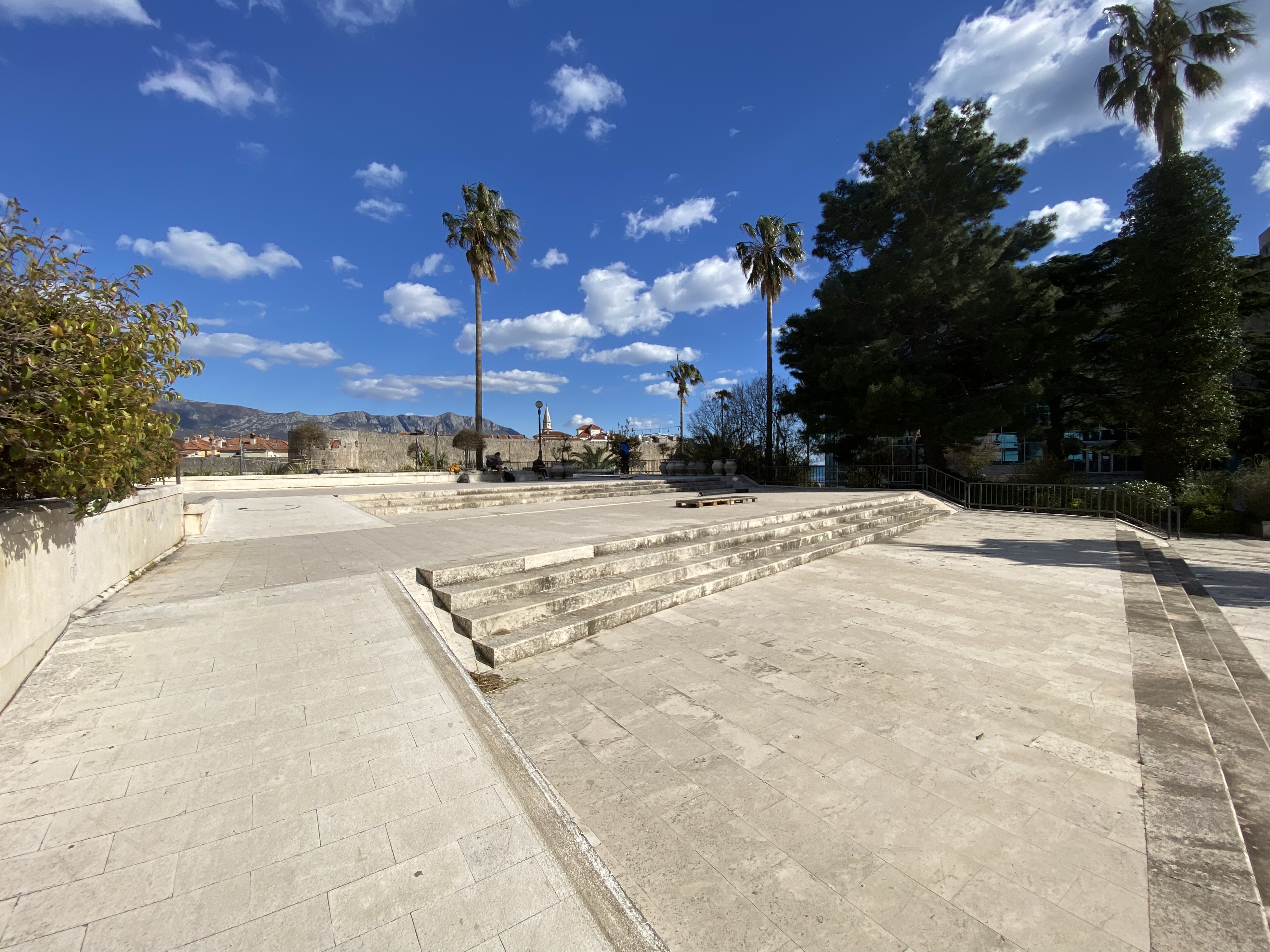 Main street spot Budva — photo 1