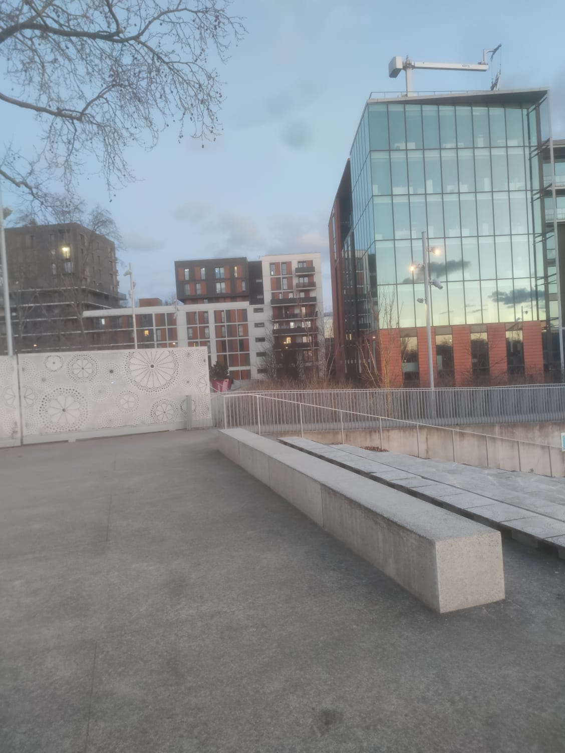 Docks curb — photo 1
