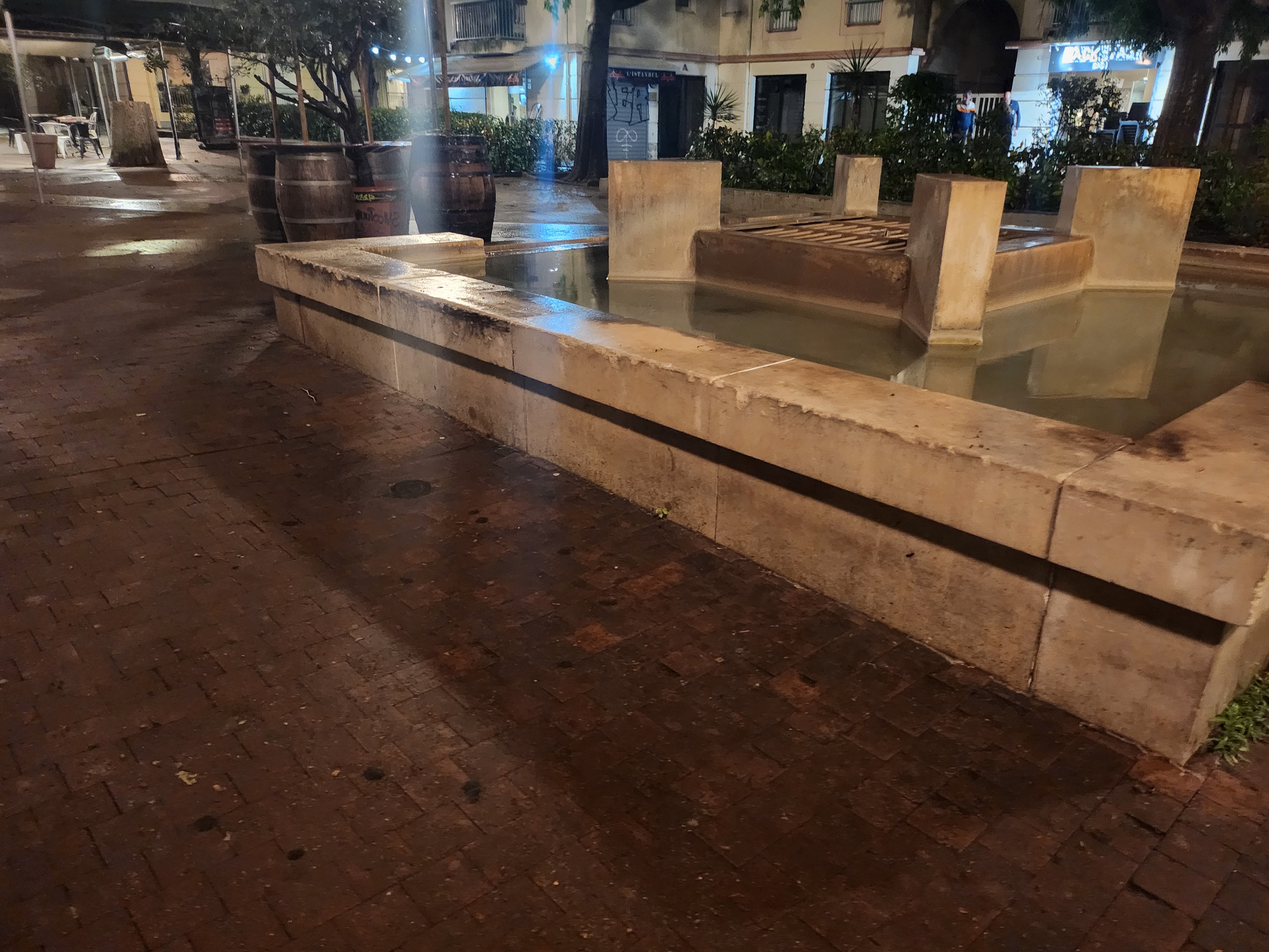 Curb Beaux arts — photo 1
