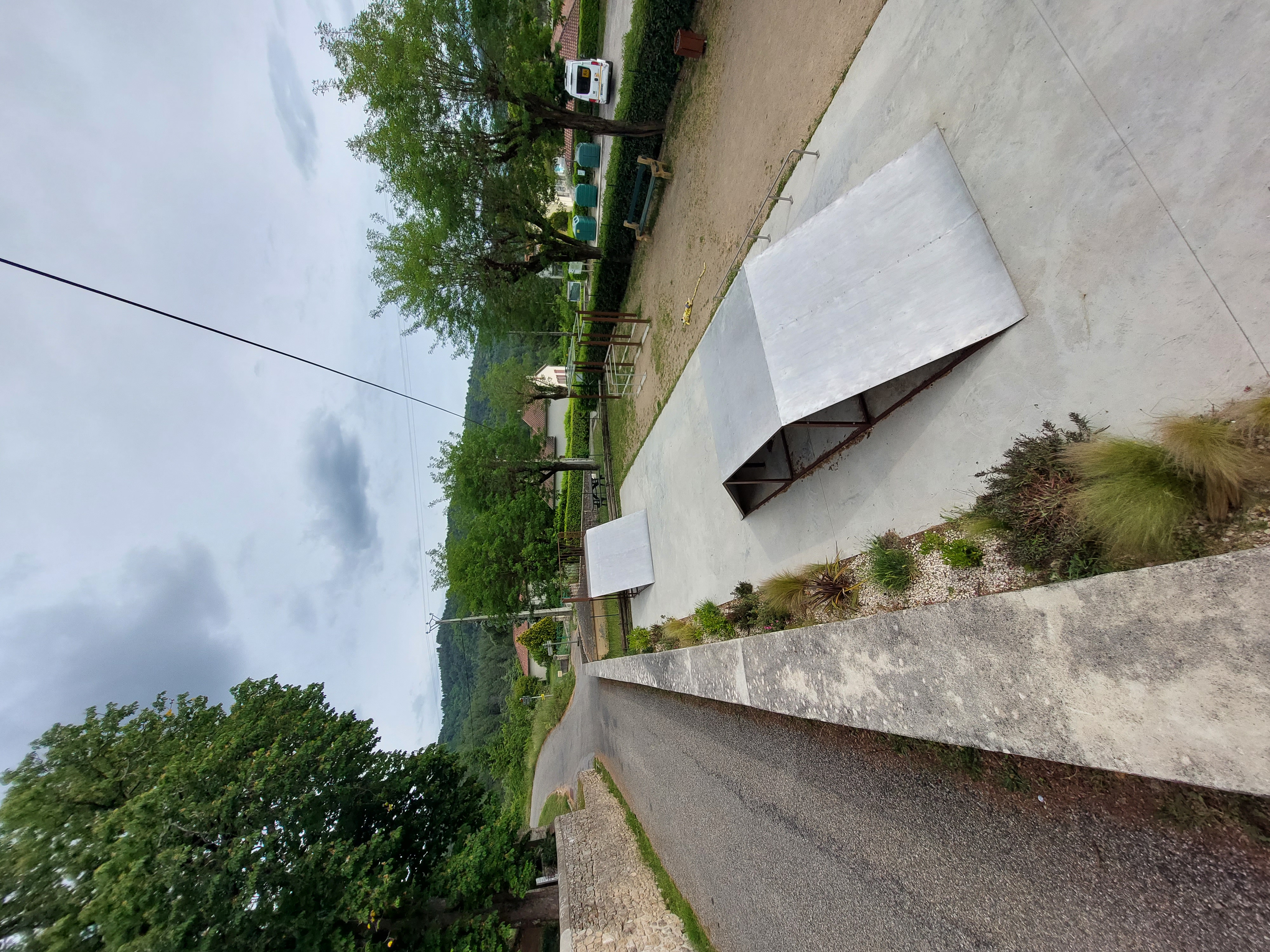 Skatepark rocher — photo 1