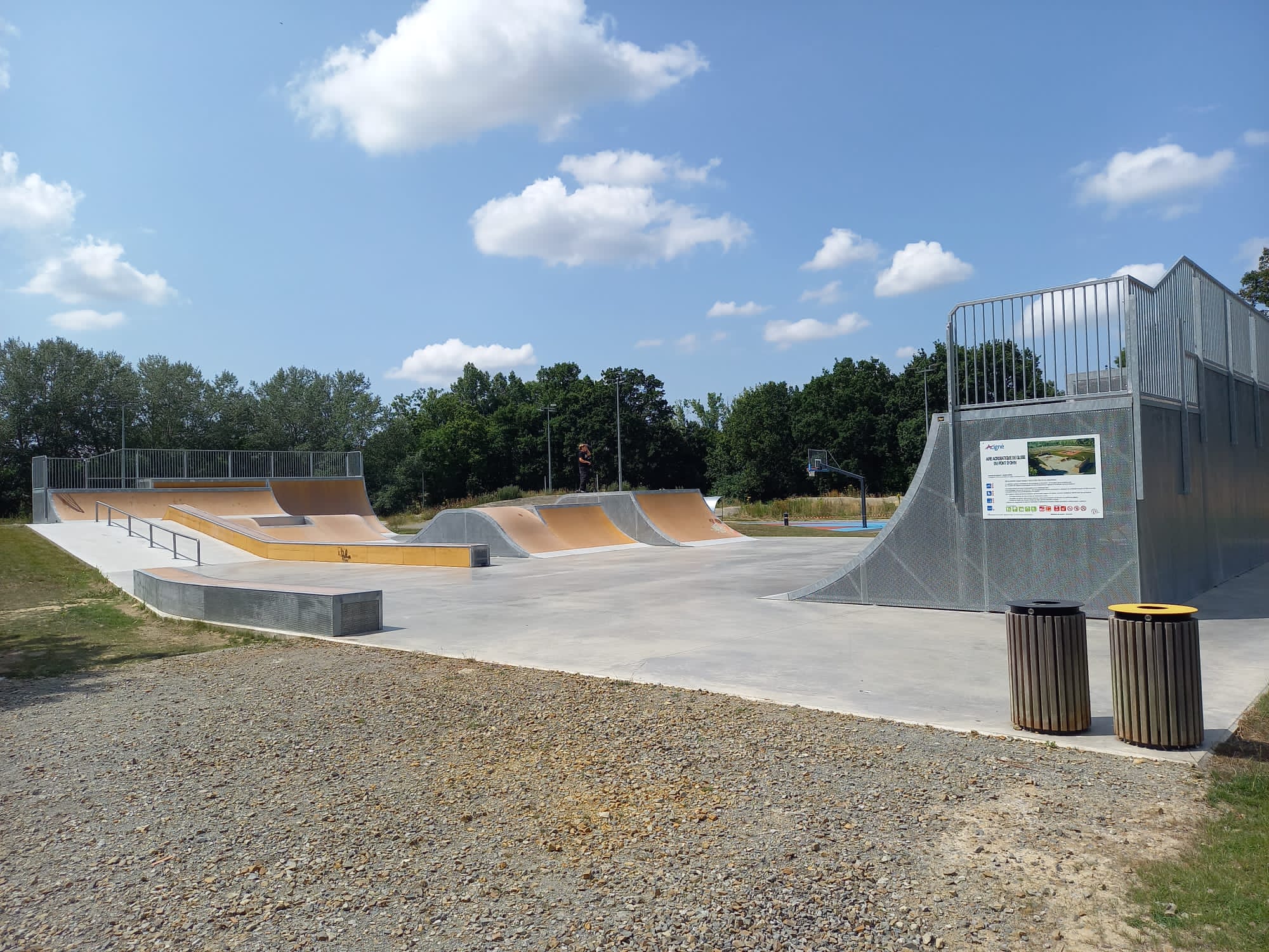 Acigné skatepark — photo 1